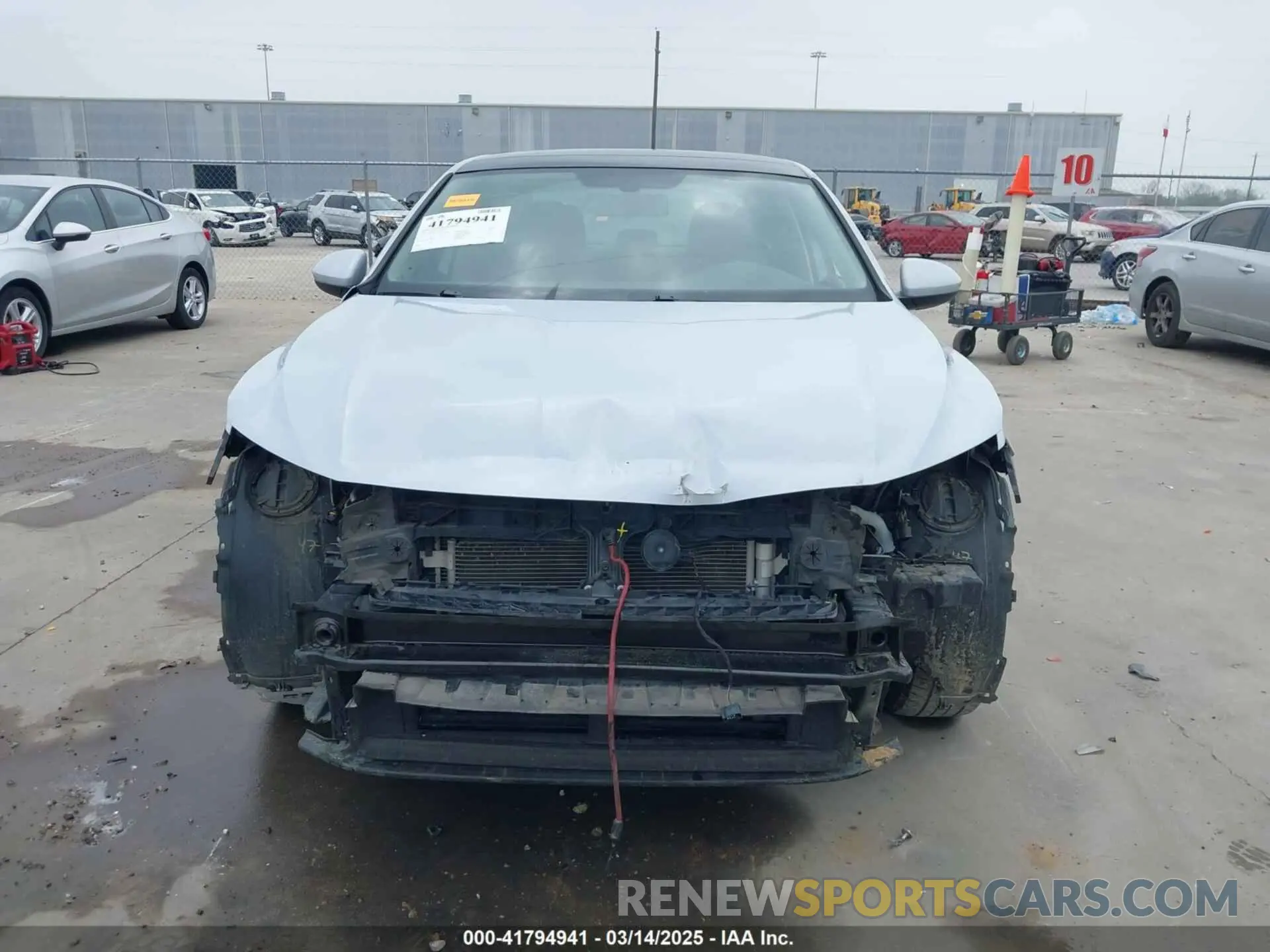 13 fotografías del automóvil dañado 3VWCB7BUXKM141770 VOLKSWAGEN JETTA 2019