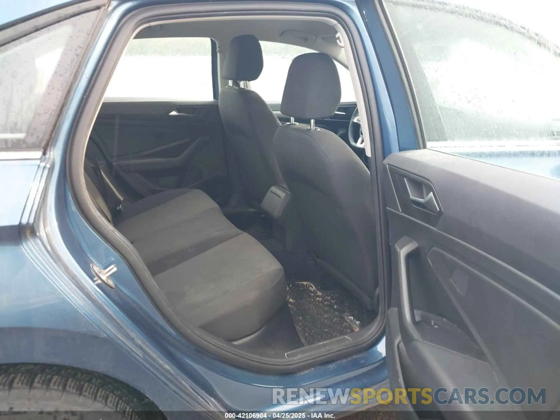 8 fotografías del automóvil dañado 3VWCB7BUXKM180195 VOLKSWAGEN JETTA 2019