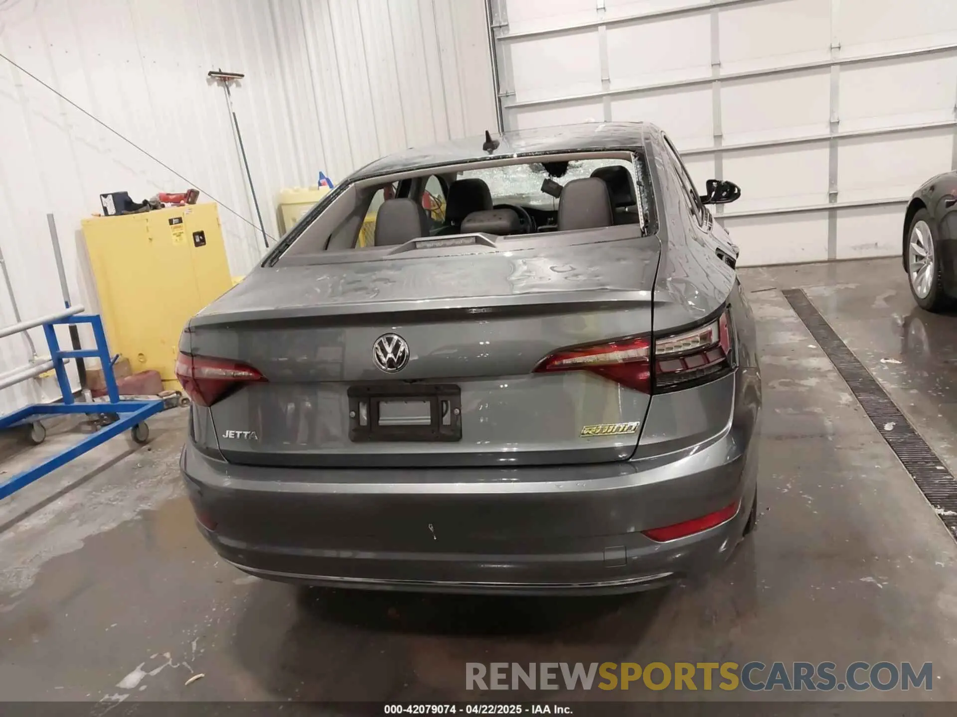 16 fotografías del automóvil dañado 3VWE57BU0KM236614 VOLKSWAGEN JETTA 2019
