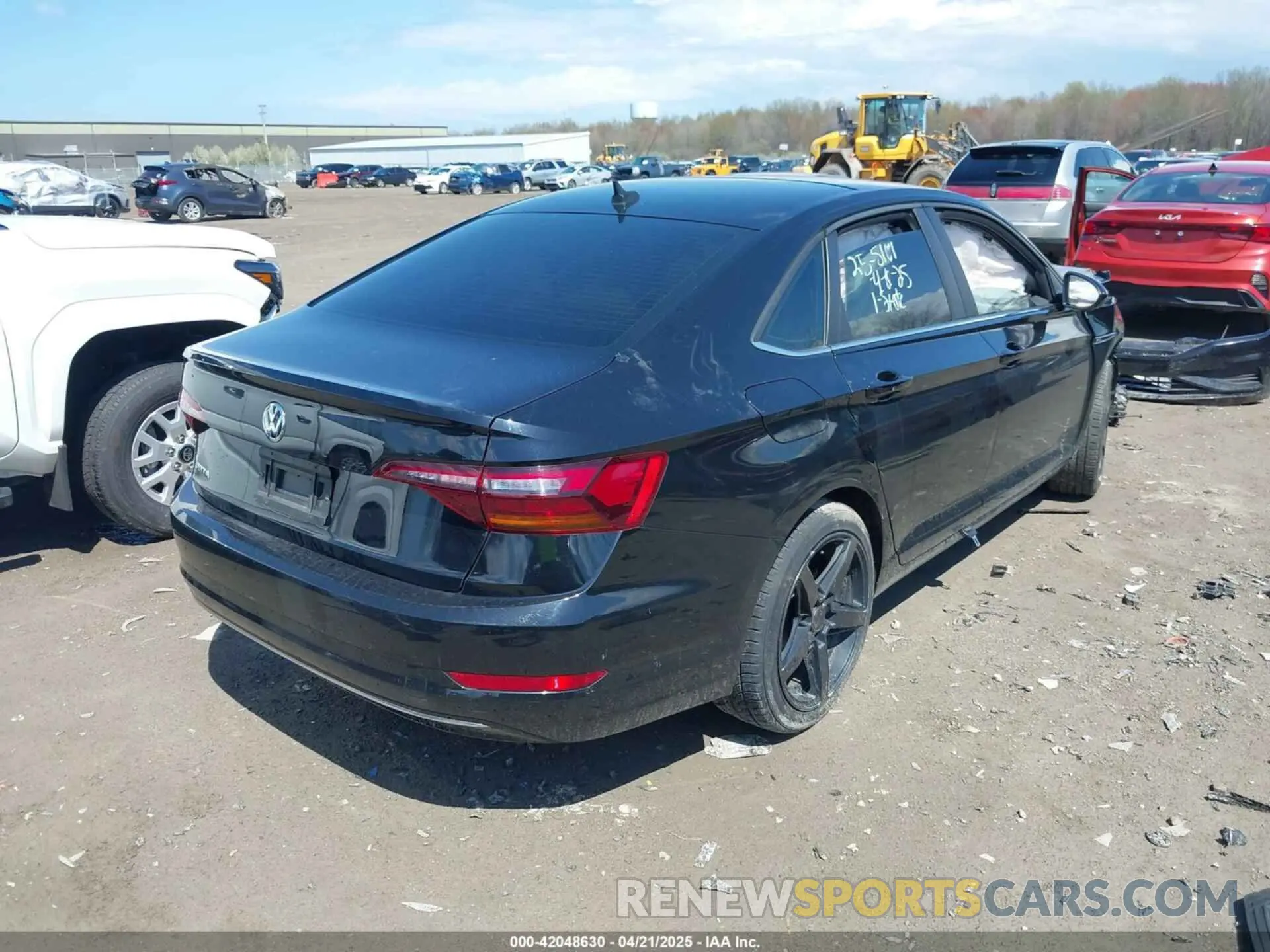 4 fotografías del automóvil dañado 3VWE57BU1KM060382 VOLKSWAGEN JETTA 2019