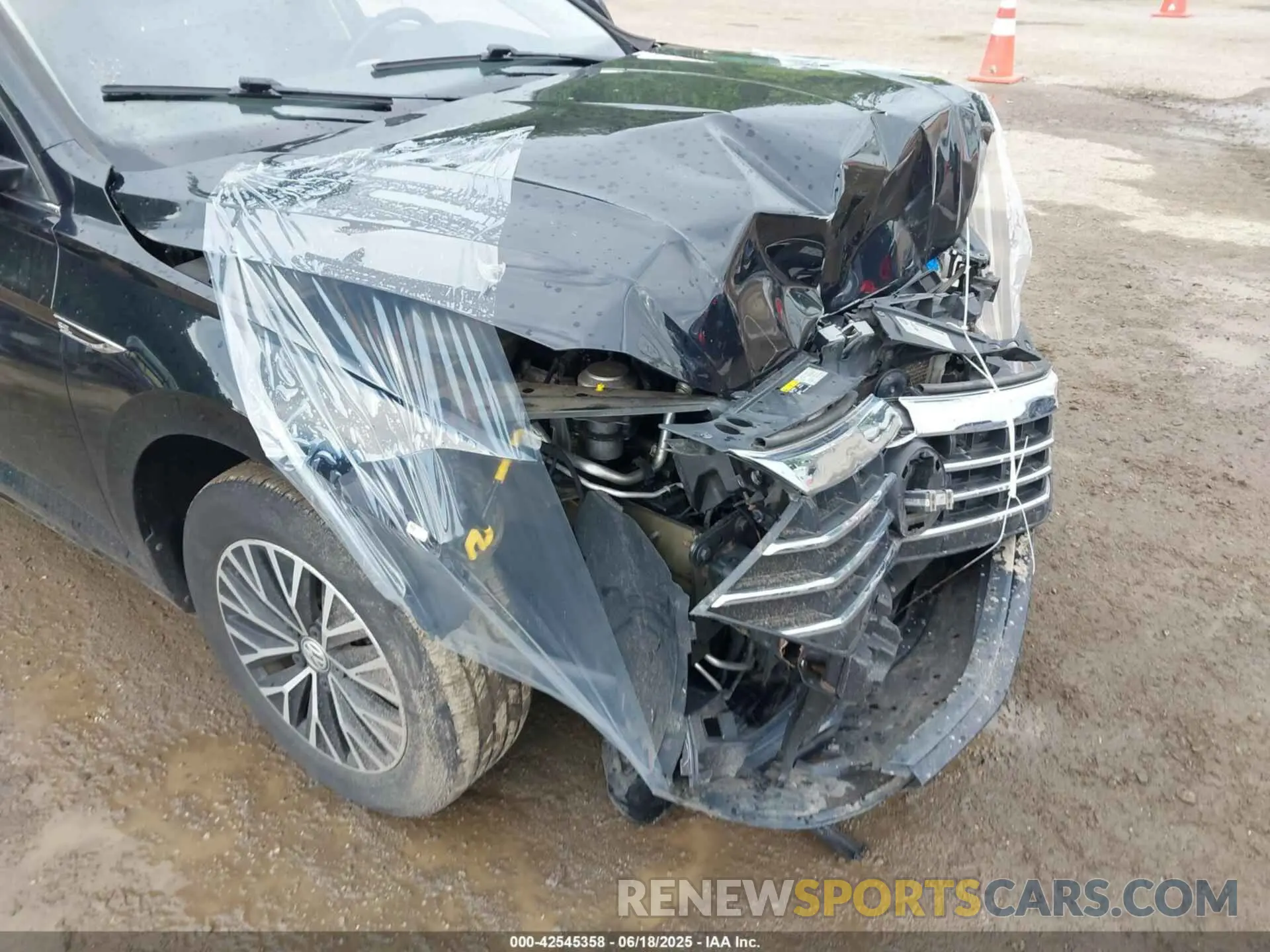 6 fotografías del automóvil dañado 3VWE57BU2KM104227 VOLKSWAGEN JETTA 2019