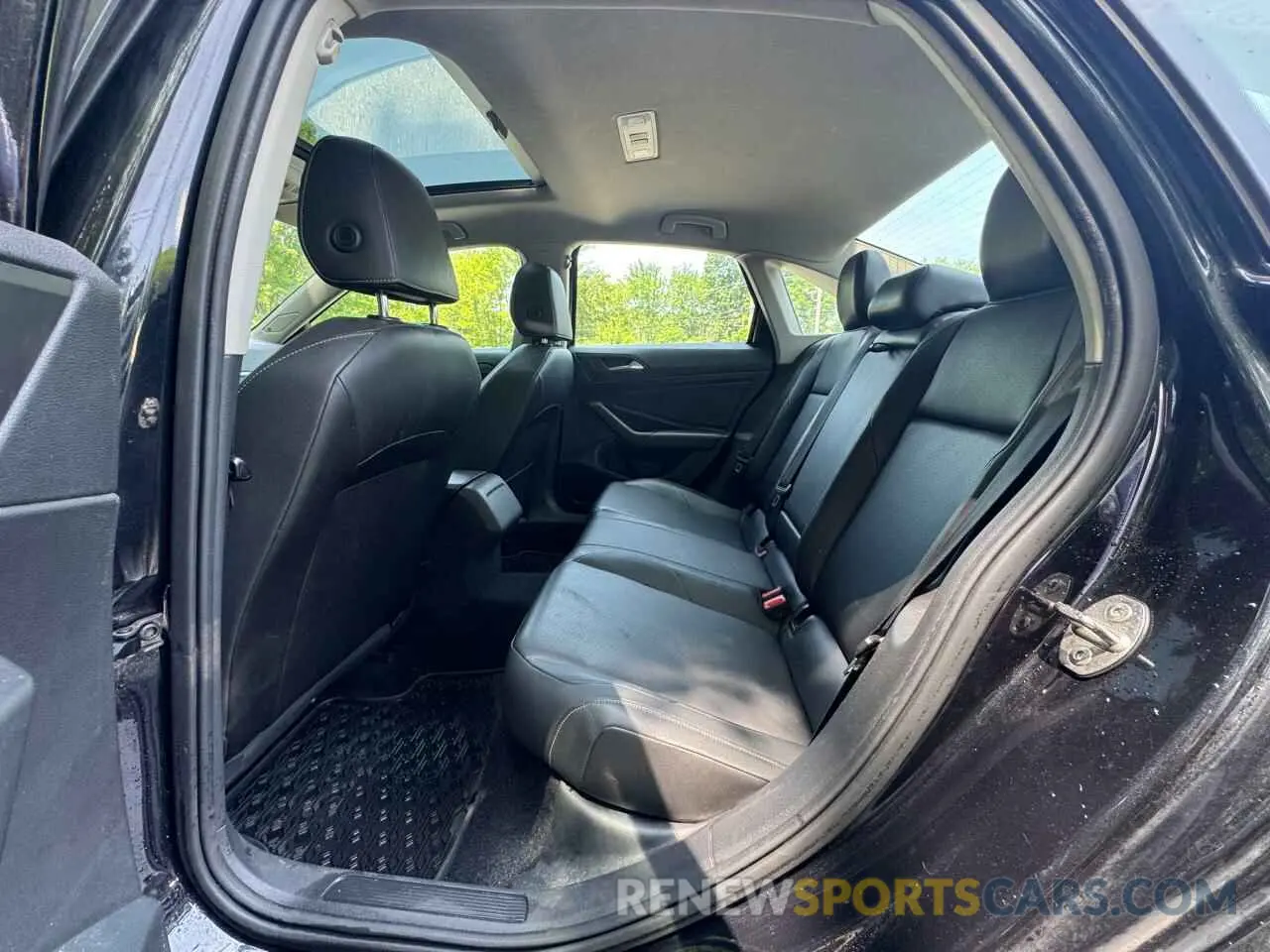 13 fotografías del automóvil dañado 3VWE57BU3KM040246 VOLKSWAGEN JETTA 2019