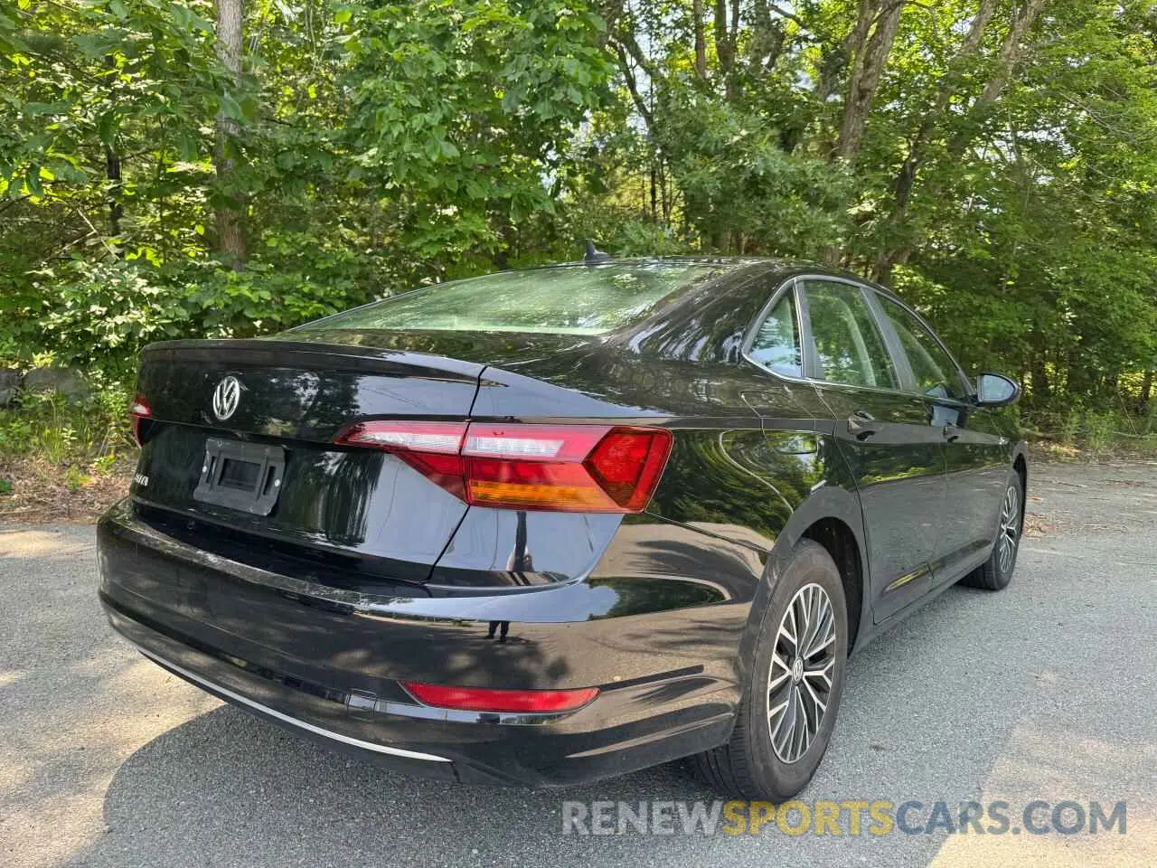 4 fotografías del automóvil dañado 3VWE57BU3KM040246 VOLKSWAGEN JETTA 2019
