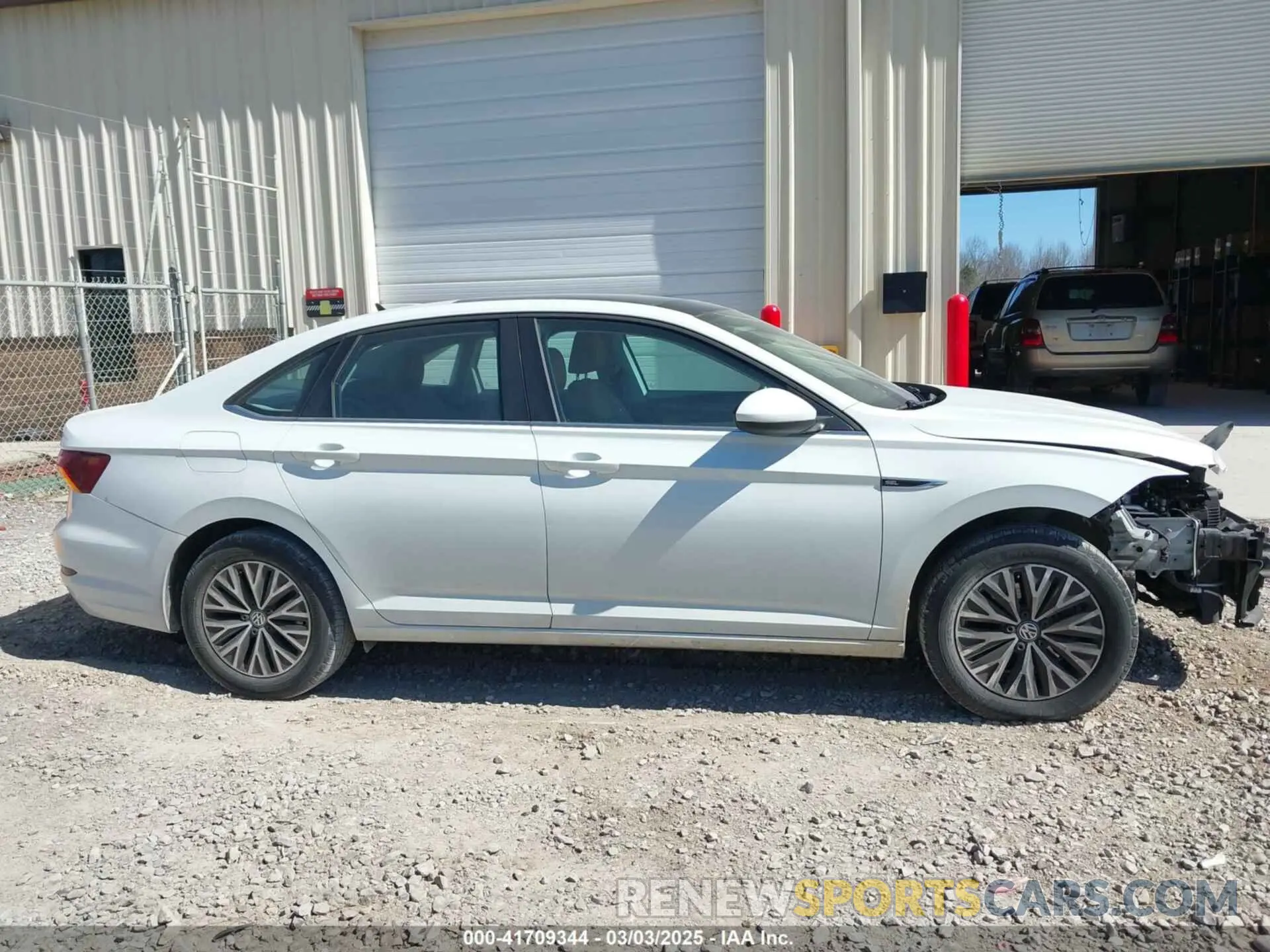 14 fotografías del automóvil dañado 3VWE57BU8KM091631 VOLKSWAGEN JETTA 2019