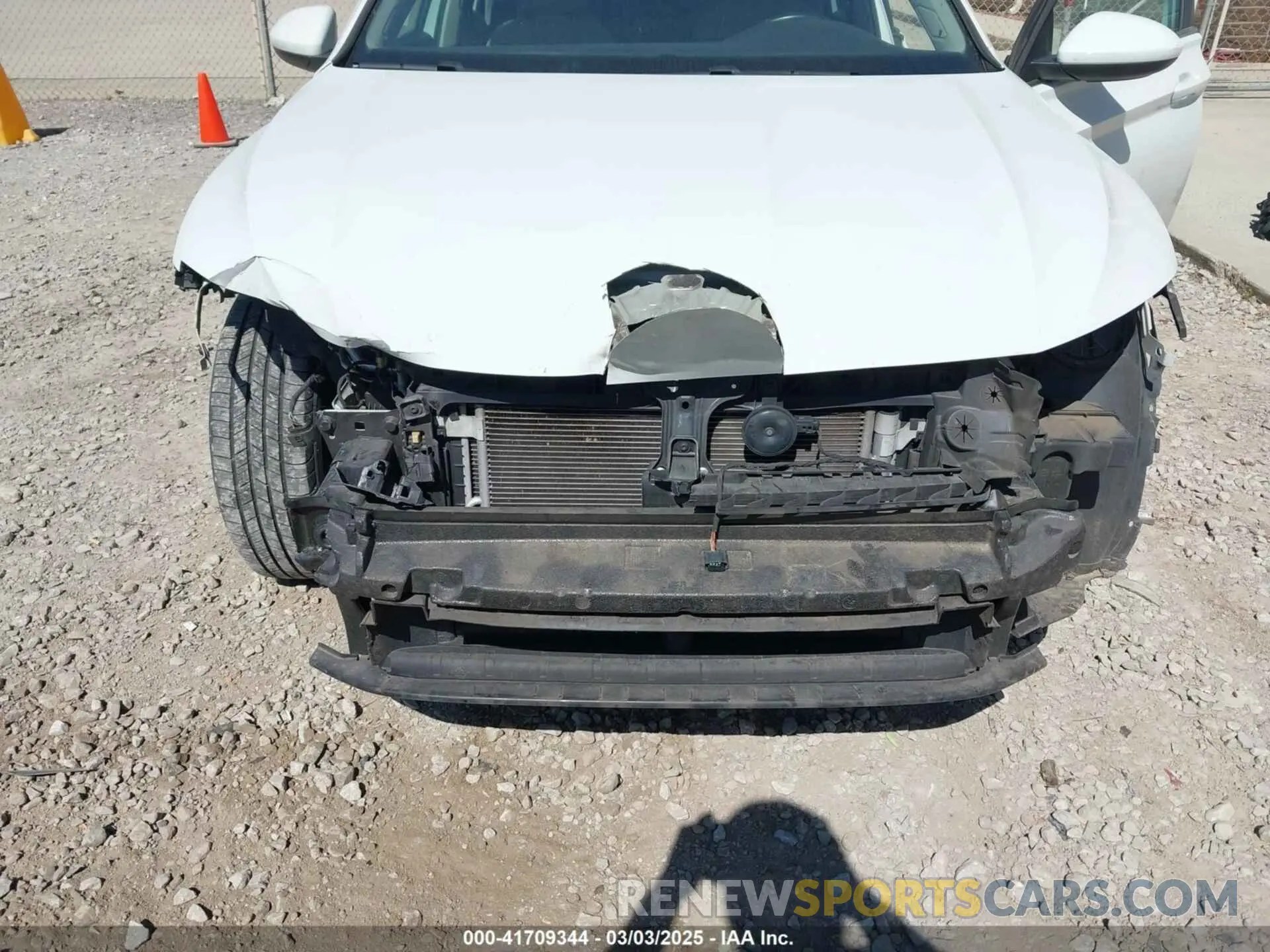6 fotografías del automóvil dañado 3VWE57BU8KM091631 VOLKSWAGEN JETTA 2019