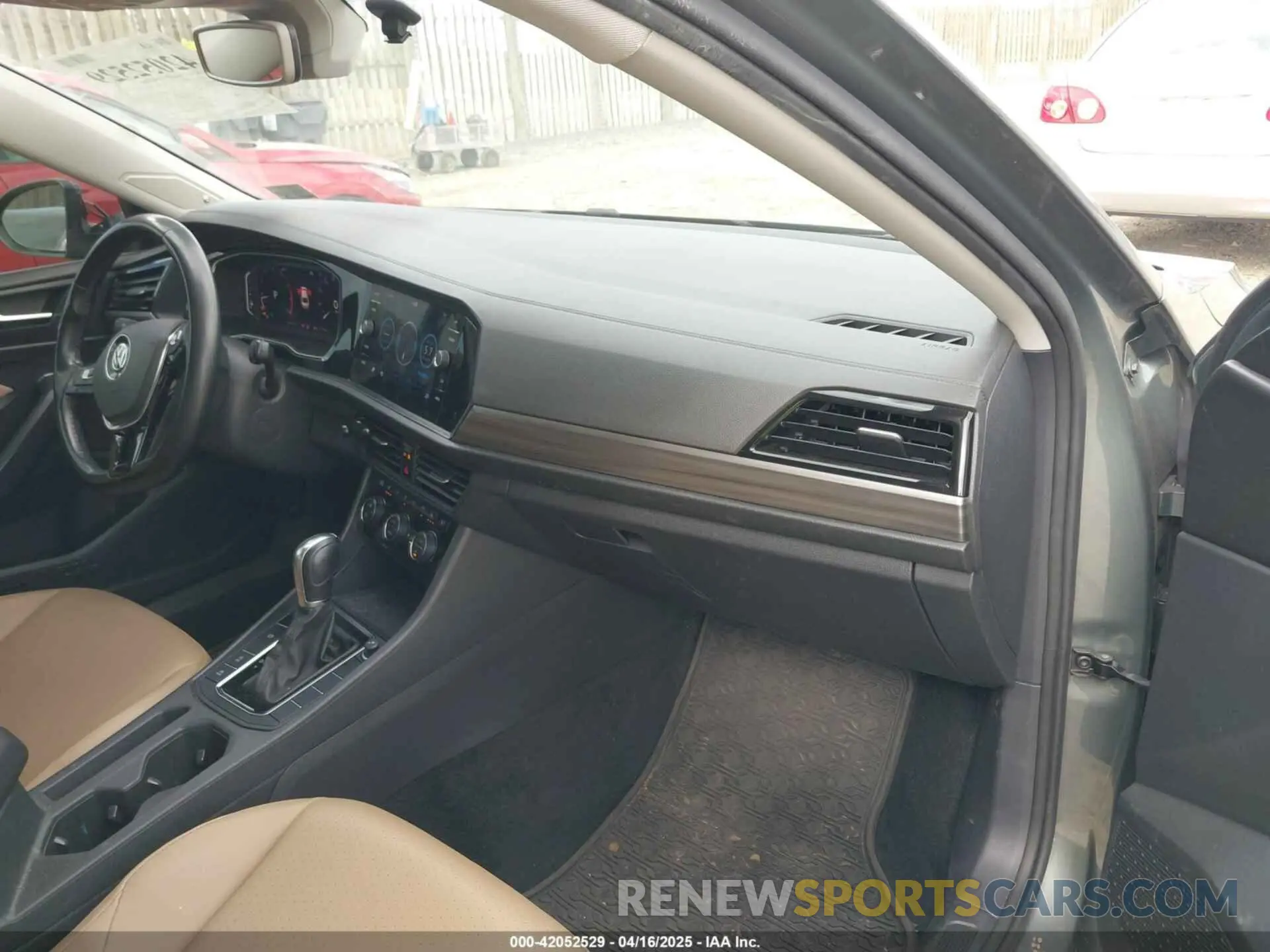 5 fotografías del automóvil dañado 3VWE57BU8KM115524 VOLKSWAGEN JETTA 2019