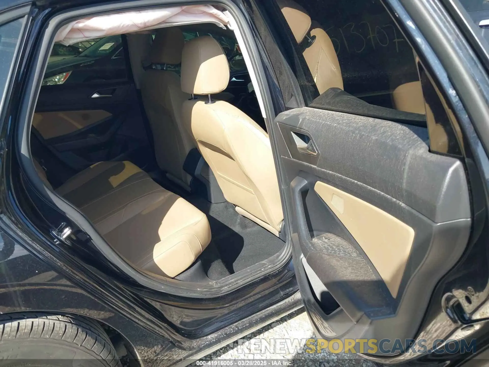8 fotografías del automóvil dañado 3VWE57BU9KM064213 VOLKSWAGEN JETTA 2019