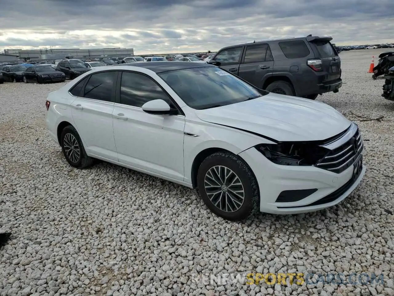 4 fotografías del automóvil dañado 3VWEB7BU7KM248770 VOLKSWAGEN JETTA 2019