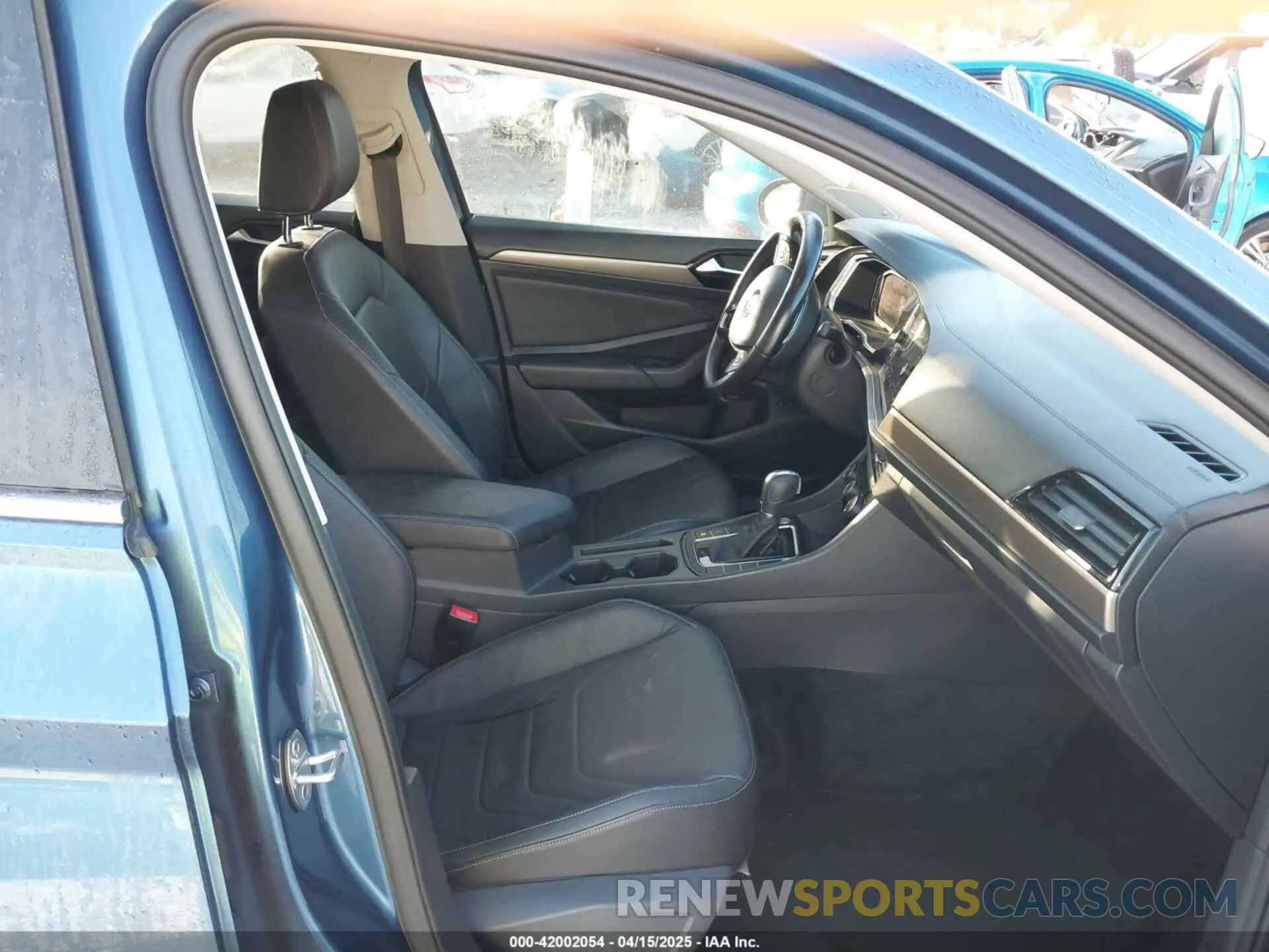 5 fotografías del automóvil dañado 3VWG57BU2KM084568 VOLKSWAGEN JETTA 2019