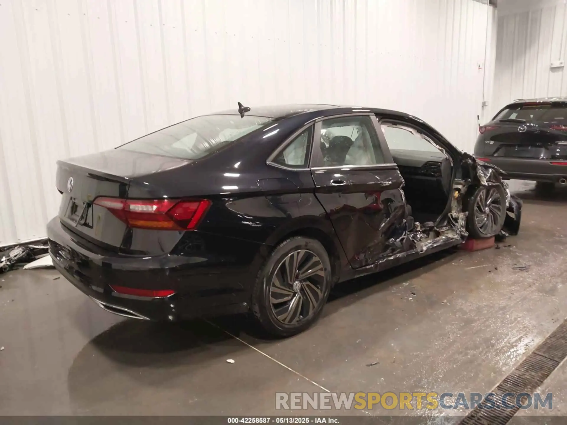 4 fotografías del automóvil dañado 3VWG57BU9KM005512 VOLKSWAGEN JETTA 2019