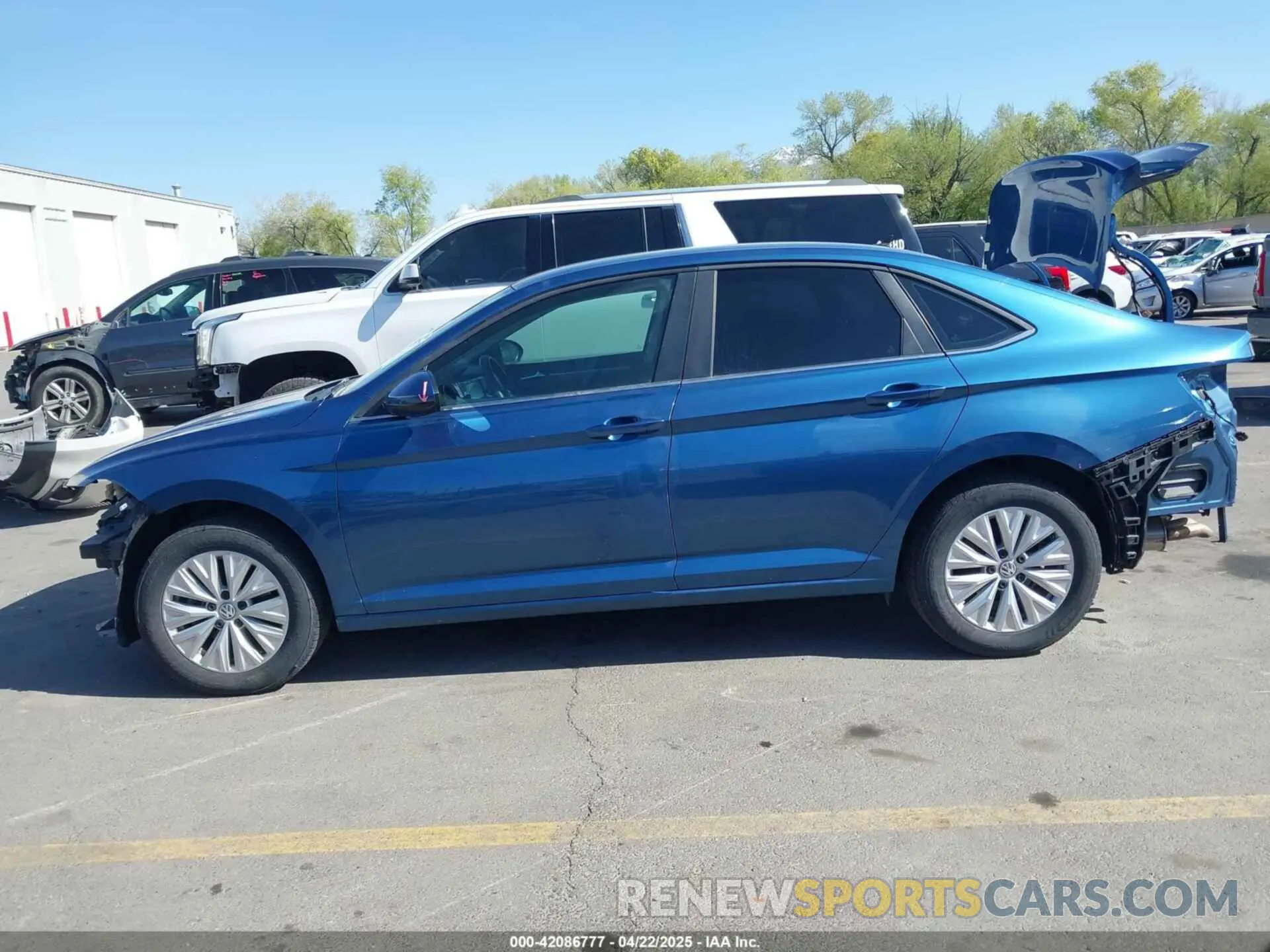 15 fotografías del automóvil dañado 3VWN57BU0KM234524 VOLKSWAGEN JETTA 2019