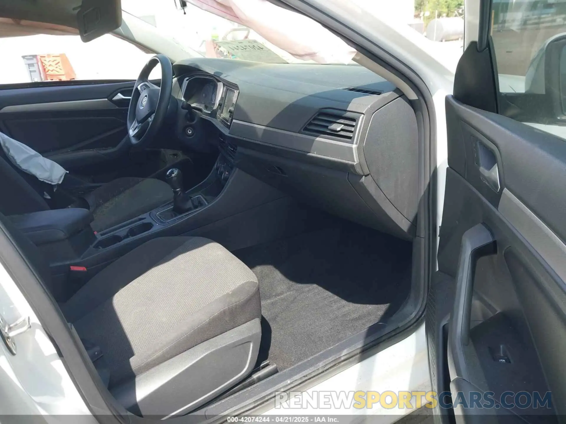 5 fotografías del automóvil dañado 3VWN57BU4KM112040 VOLKSWAGEN JETTA 2019