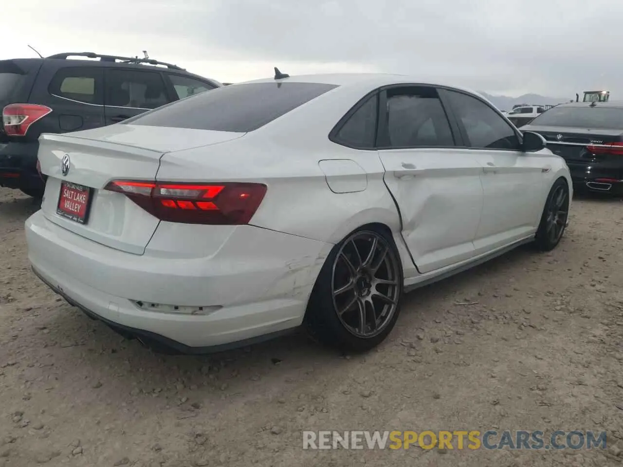 3 fotografías del automóvil dañado 3VW6T7BU1LM039379 VOLKSWAGEN JETTA 2020