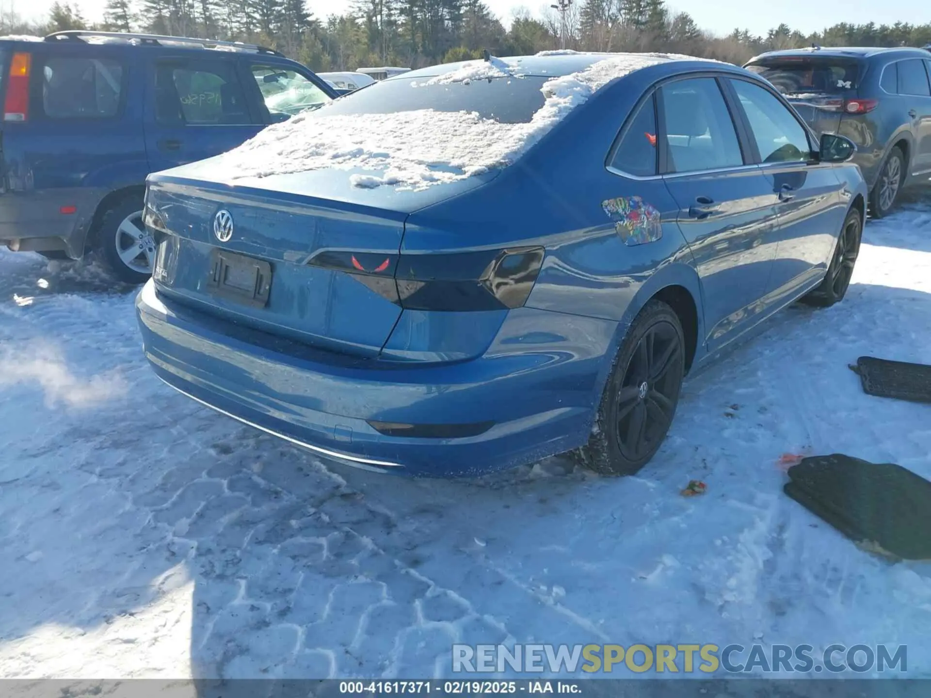 4 fotografías del automóvil dañado 3VWC57BU0LM090689 VOLKSWAGEN JETTA 2020