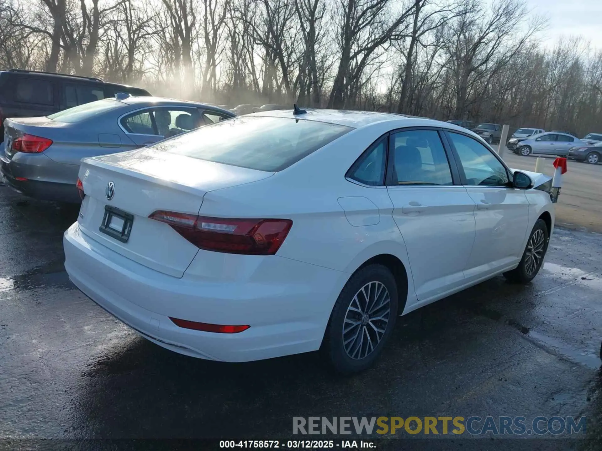 13 fotografías del automóvil dañado 3VWC57BU1LM104373 VOLKSWAGEN JETTA 2020