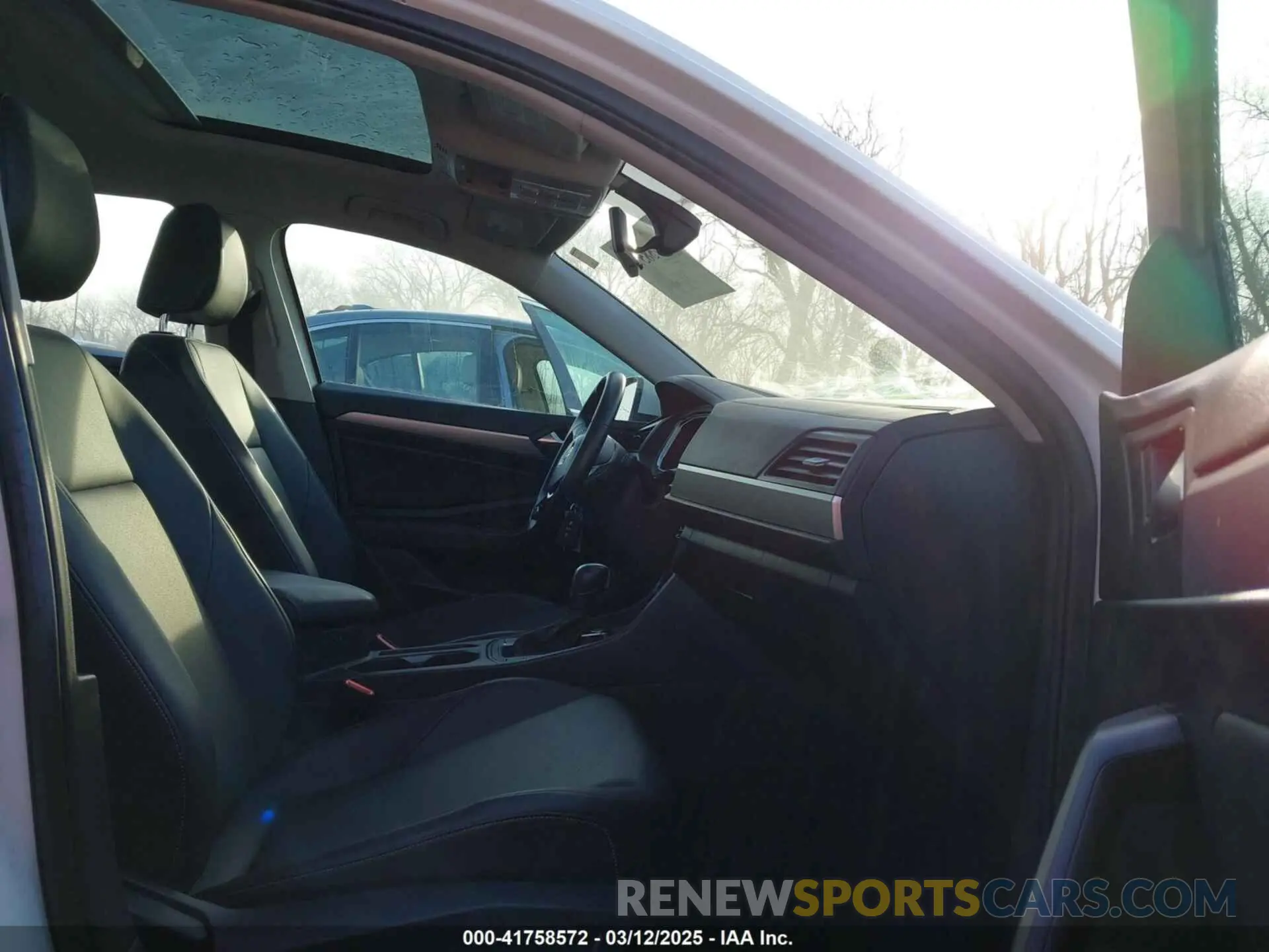 5 fotografías del automóvil dañado 3VWC57BU1LM104373 VOLKSWAGEN JETTA 2020