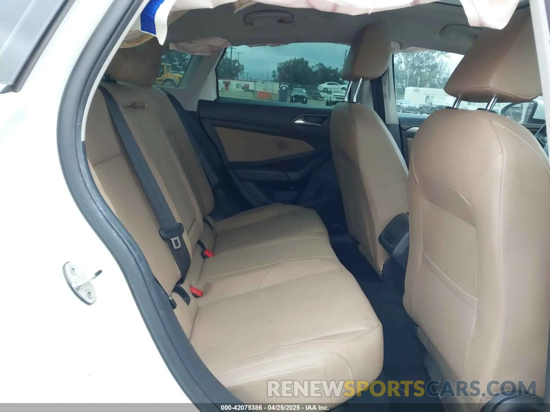 8 fotografías del automóvil dañado 3VWC57BU6LM101081 VOLKSWAGEN JETTA 2020