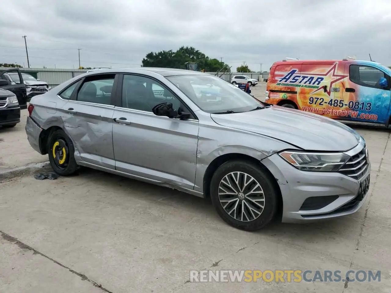 4 fotografías del automóvil dañado 3VWC57BU6LM104790 VOLKSWAGEN JETTA 2020
