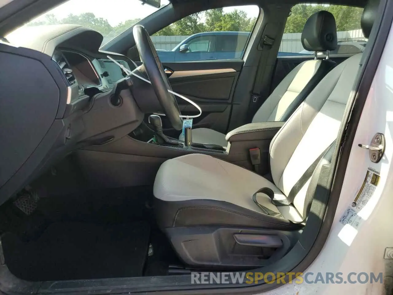 7 fotografías del automóvil dañado 3VWC57BUXLM100256 VOLKSWAGEN JETTA 2020