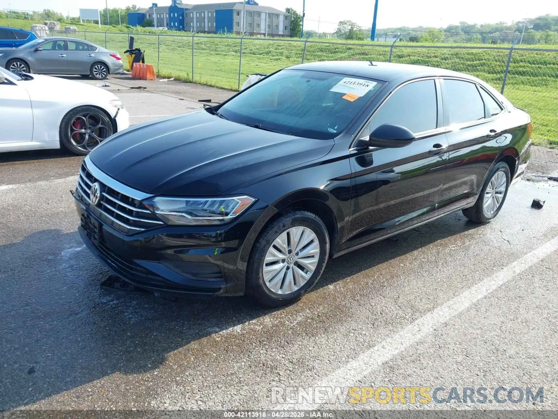 2 fotografías del automóvil dañado 3VWCB7BU0LM035734 VOLKSWAGEN JETTA 2020