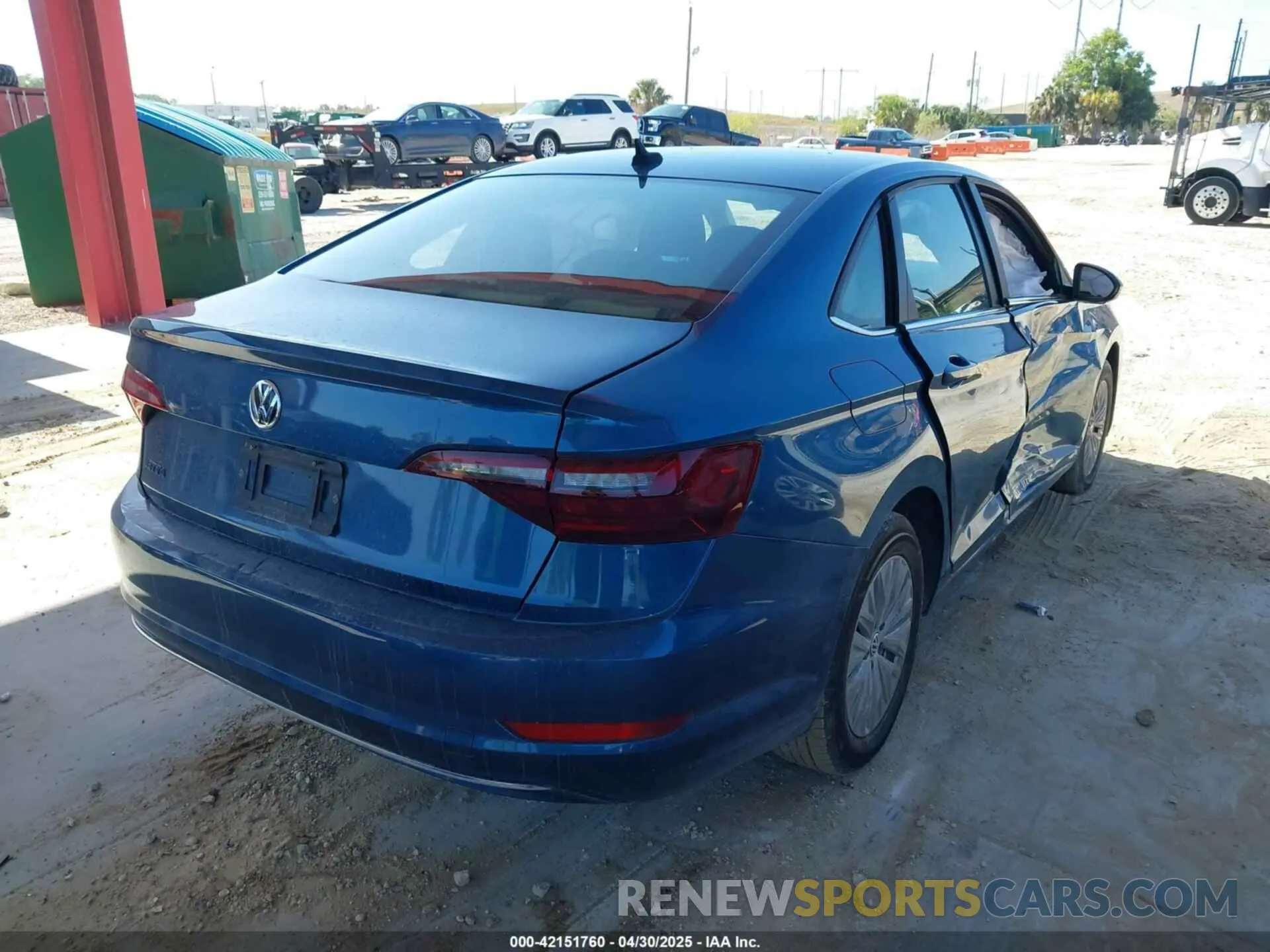 4 fotografías del automóvil dañado 3VWCB7BU0LM067356 VOLKSWAGEN JETTA 2020