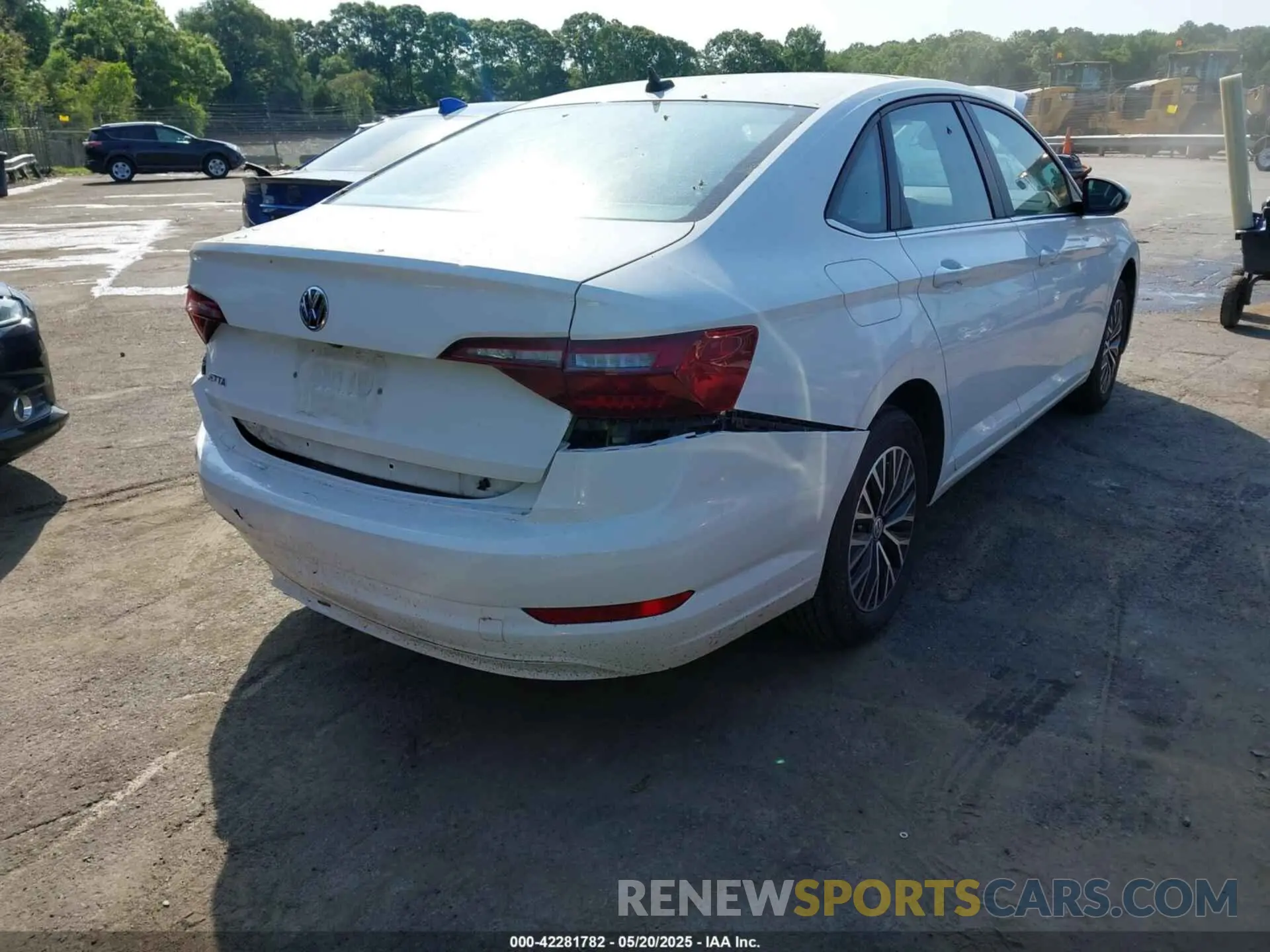 4 fotografías del automóvil dañado 3VWCB7BU1LM015945 VOLKSWAGEN JETTA 2020