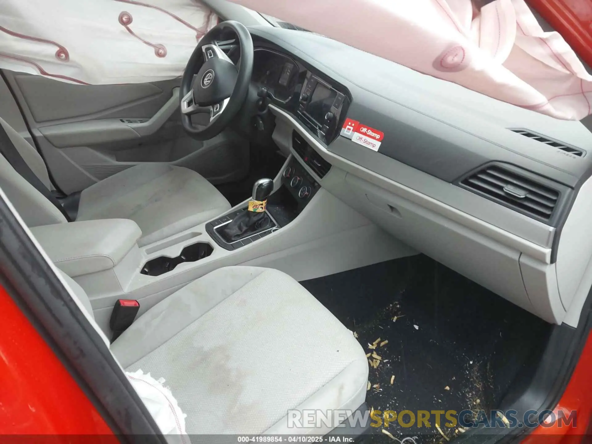 5 fotografías del automóvil dañado 3VWCB7BU1LM047424 VOLKSWAGEN JETTA 2020