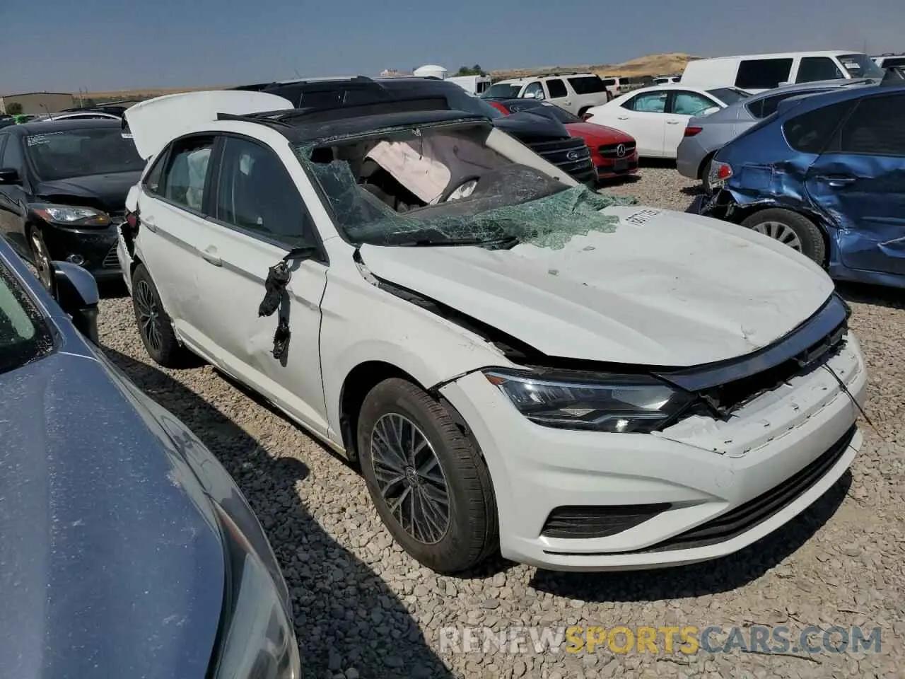 4 fotografías del automóvil dañado 3VWCB7BU1LM065793 VOLKSWAGEN JETTA 2020