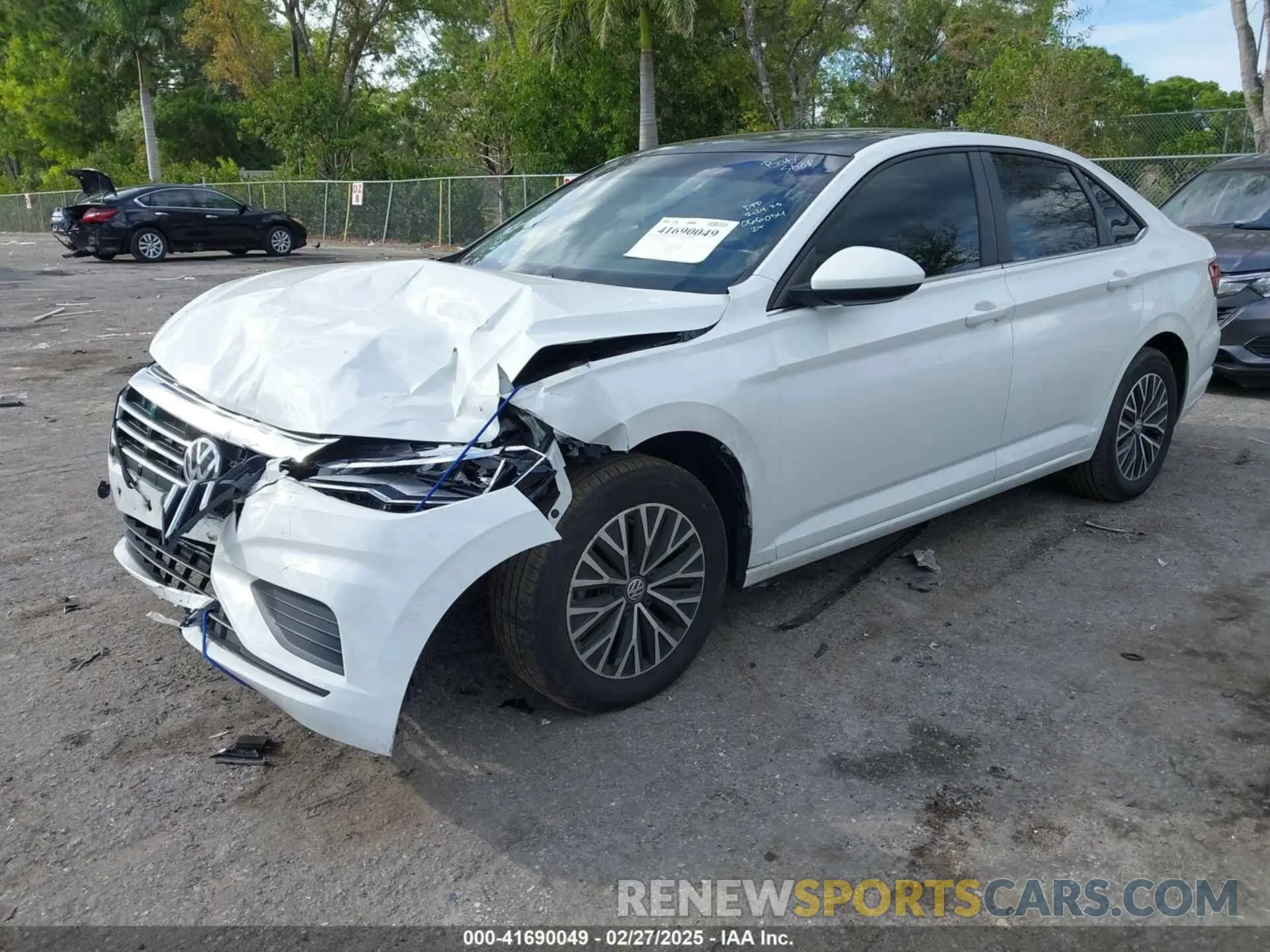 2 fotografías del automóvil dañado 3VWCB7BU1LM066054 VOLKSWAGEN JETTA 2020