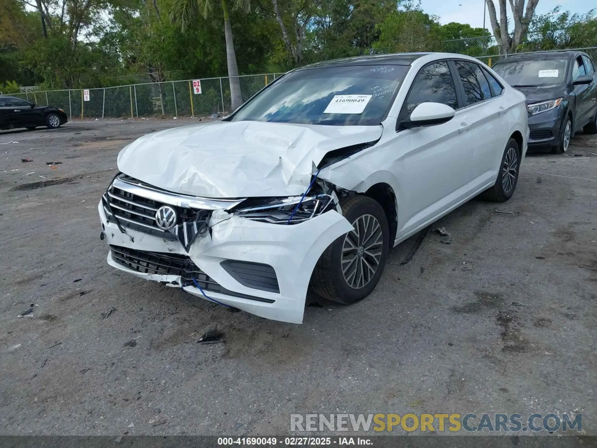 6 fotografías del automóvil dañado 3VWCB7BU1LM066054 VOLKSWAGEN JETTA 2020