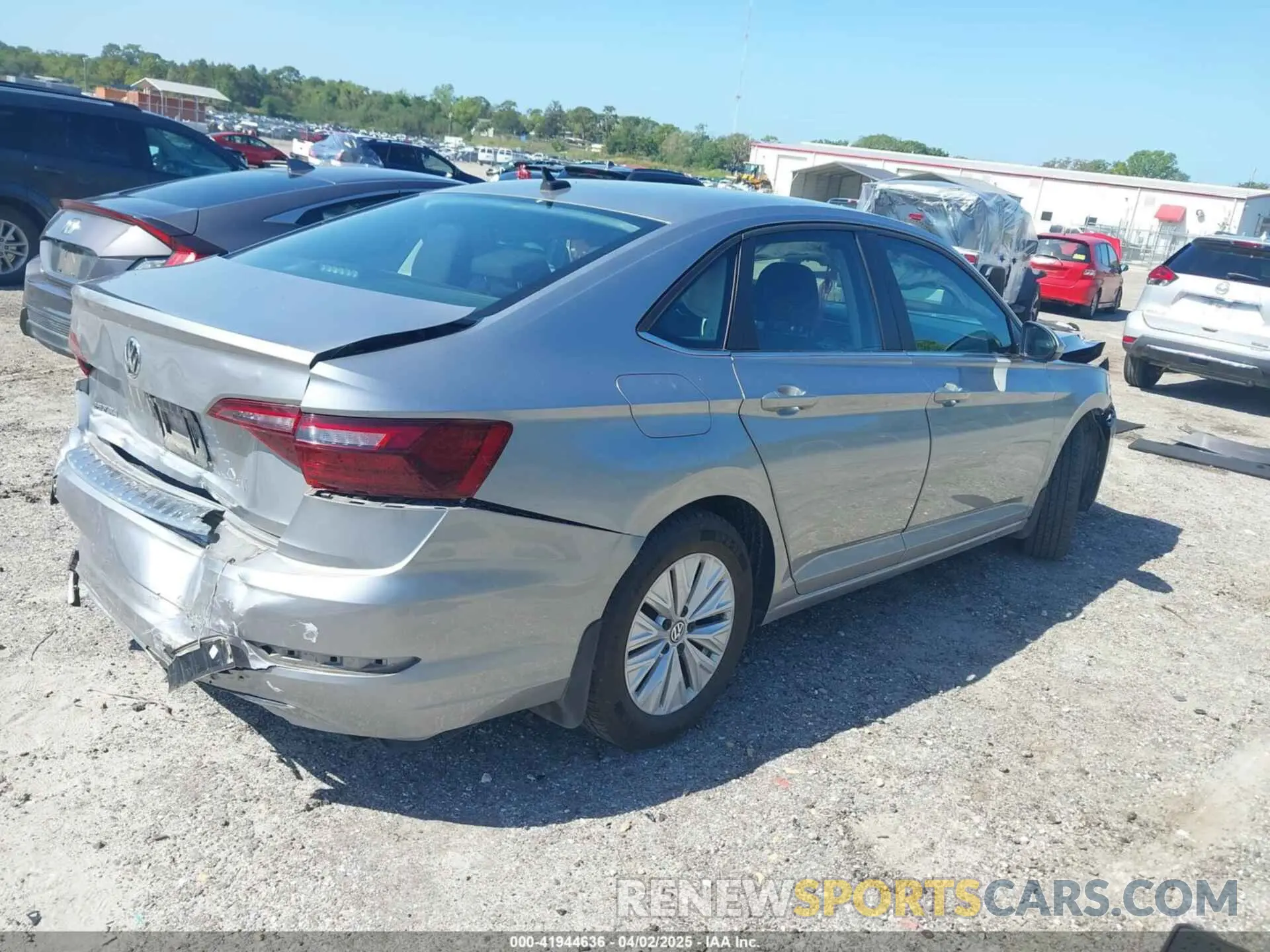 4 fotografías del automóvil dañado 3VWCB7BU2LM047030 VOLKSWAGEN JETTA 2020