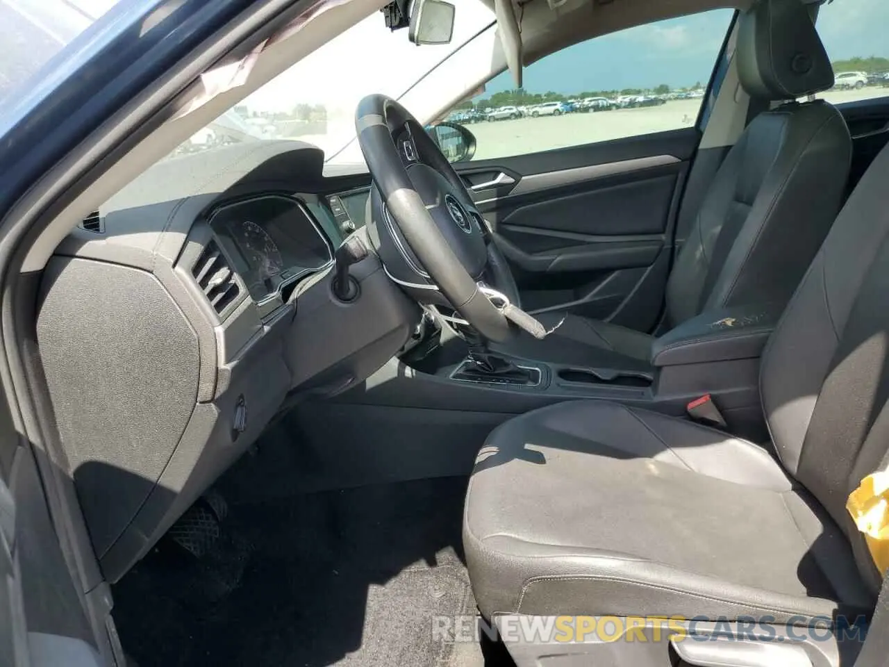 7 fotografías del automóvil dañado 3VWCB7BU4LM030441 VOLKSWAGEN JETTA 2020