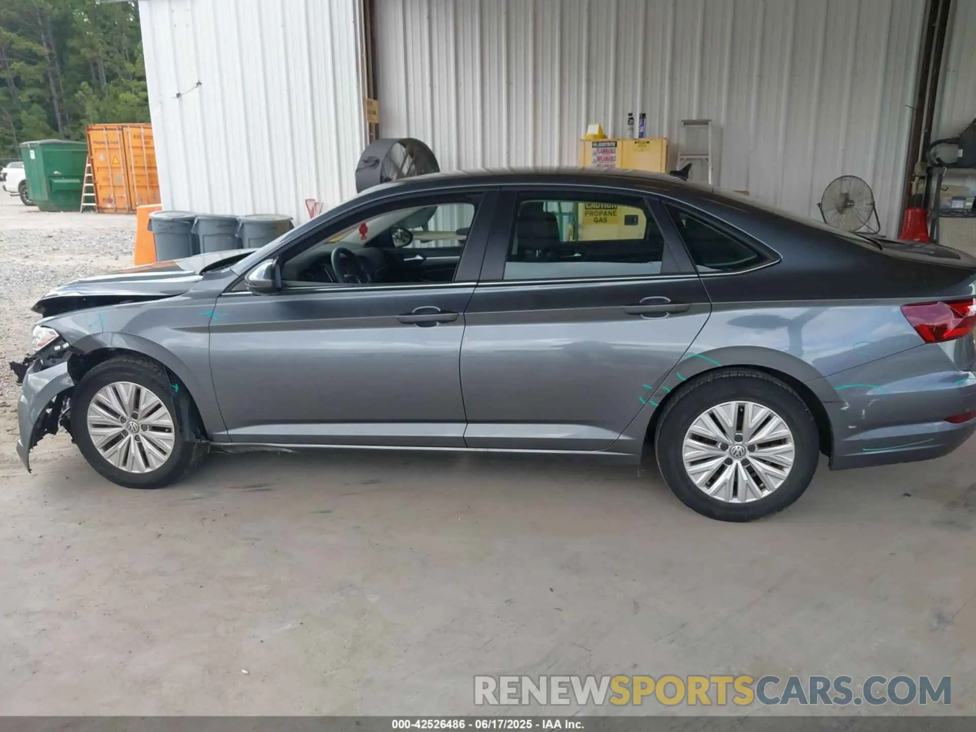 14 fotografías del automóvil dañado 3VWCB7BU4LM072141 VOLKSWAGEN JETTA 2020