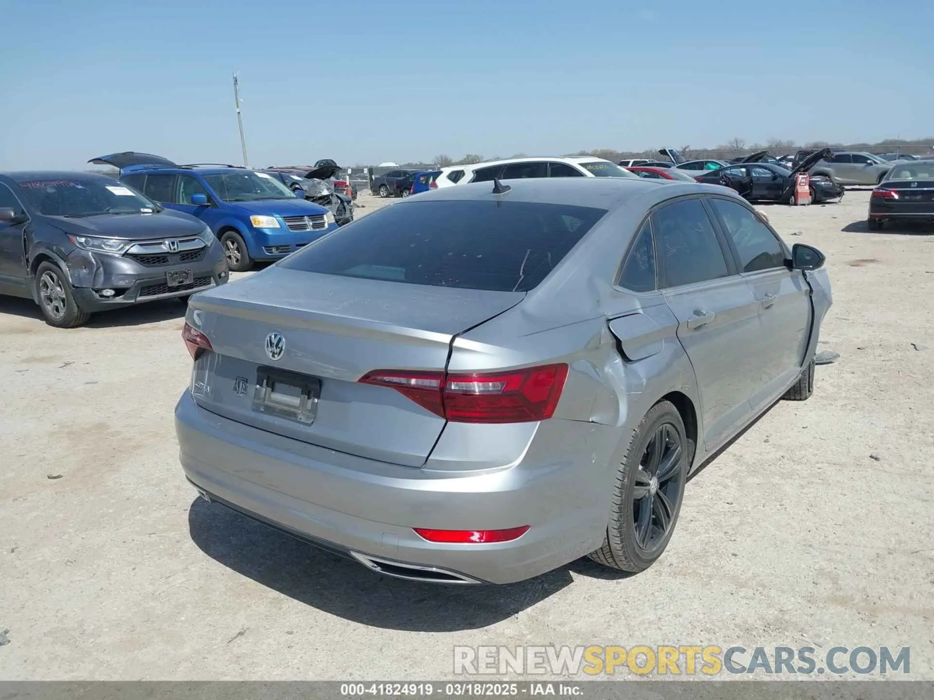 4 fotografías del automóvil dañado 3VWCB7BU5LM014734 VOLKSWAGEN JETTA 2020