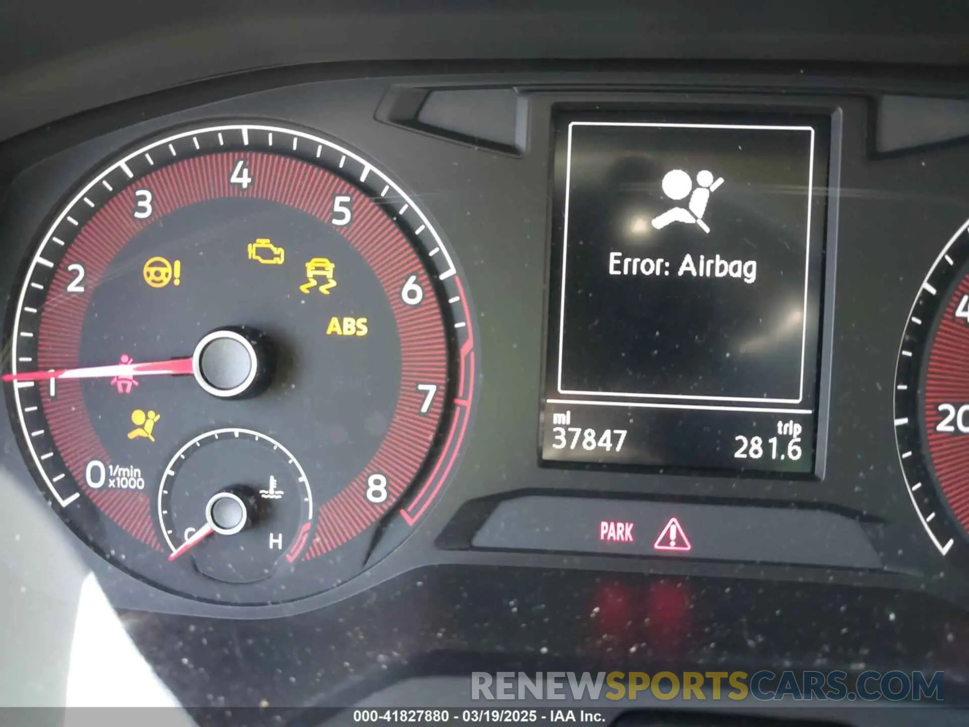 16 fotografías del automóvil dañado 3VWCB7BU5LM042484 VOLKSWAGEN JETTA 2020