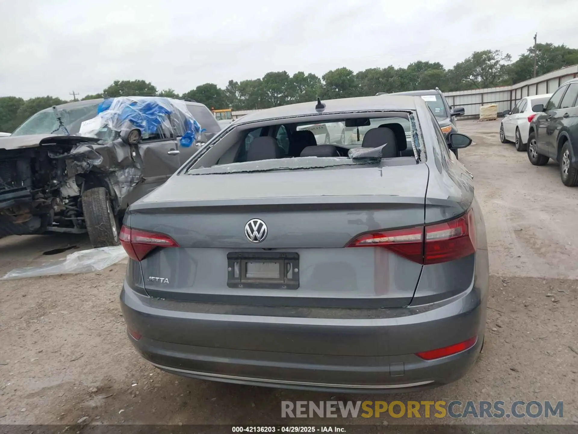 16 fotografías del automóvil dañado 3VWCB7BU7LM030563 VOLKSWAGEN JETTA 2020