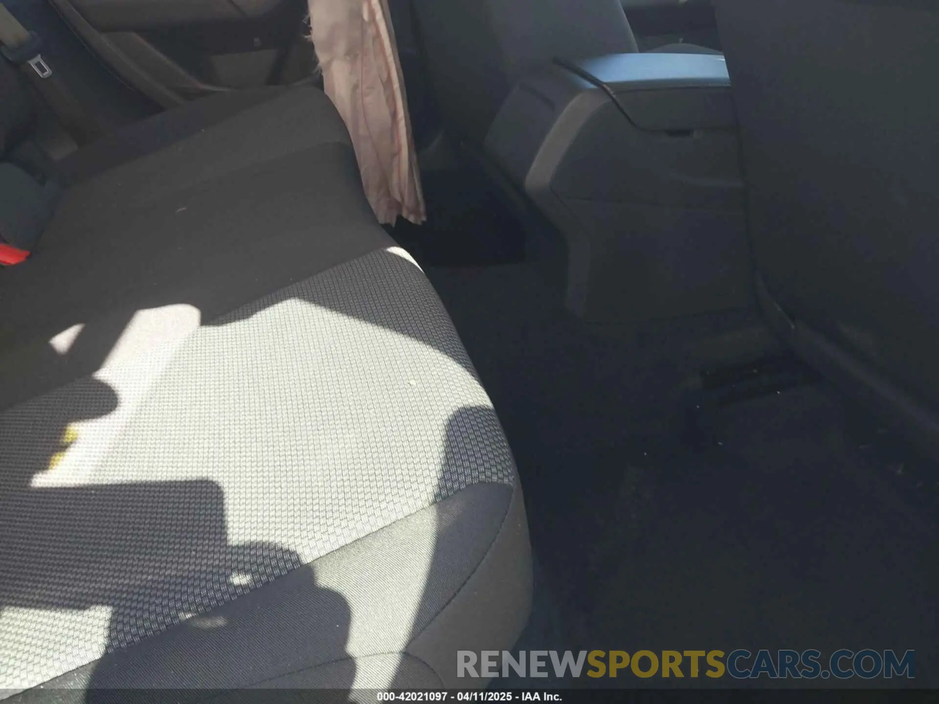 8 fotografías del automóvil dañado 3VWCB7BU7LM066351 VOLKSWAGEN JETTA 2020