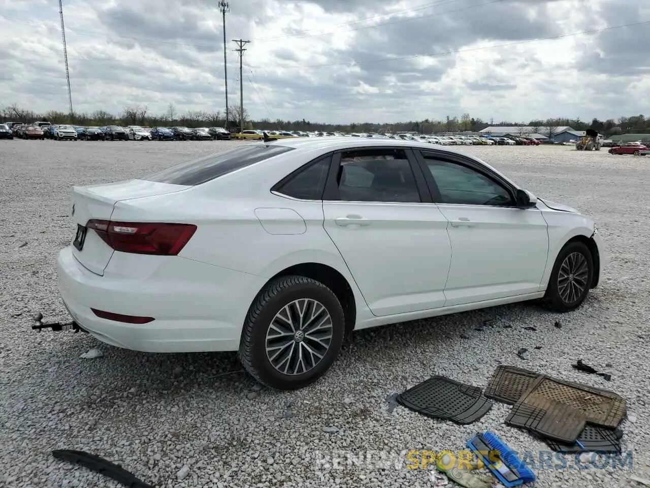 3 fotografías del automóvil dañado 3VWCB7BU8LM011634 VOLKSWAGEN JETTA 2020