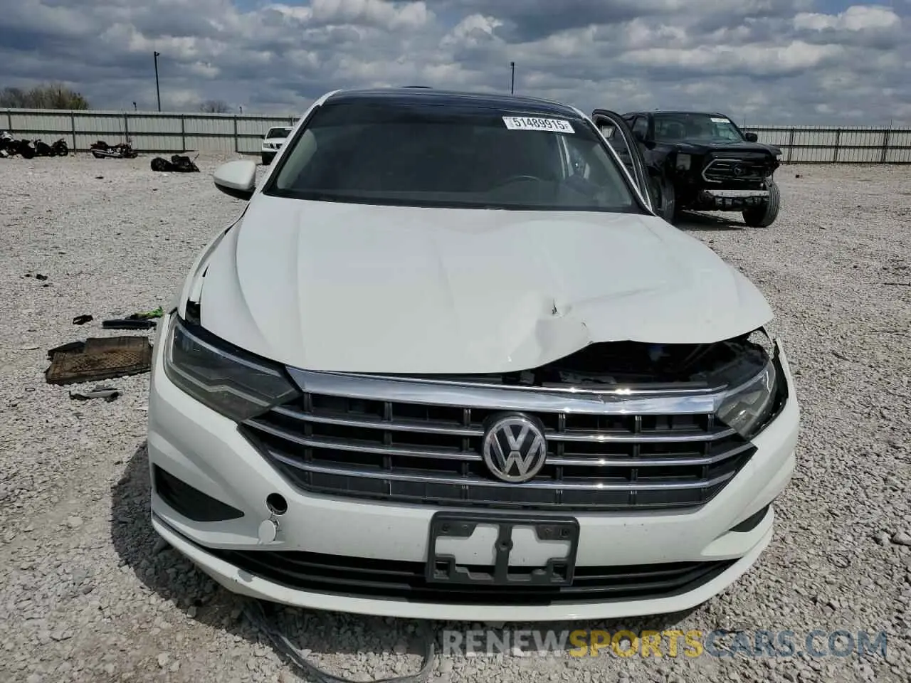 5 fotografías del automóvil dañado 3VWCB7BU8LM011634 VOLKSWAGEN JETTA 2020
