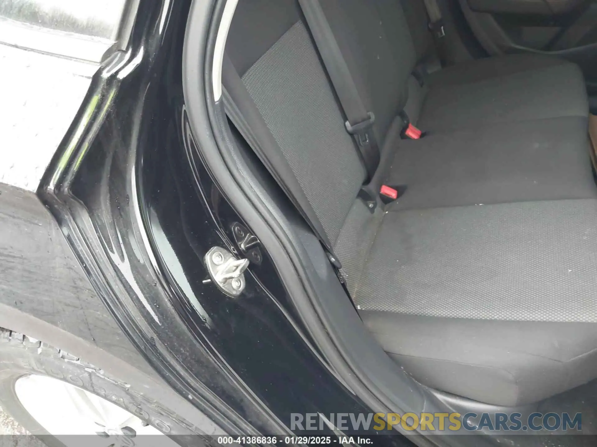 8 fotografías del automóvil dañado 3VWCB7BU9LM049888 VOLKSWAGEN JETTA 2020