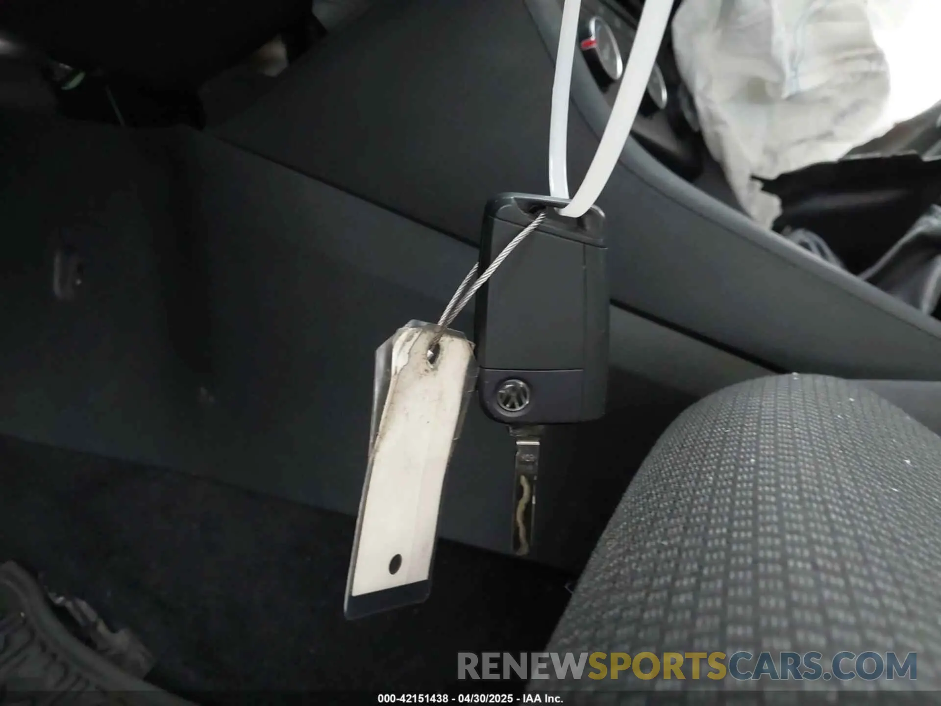 11 fotografías del automóvil dañado 3VWCB7BU9LM071647 VOLKSWAGEN JETTA 2020