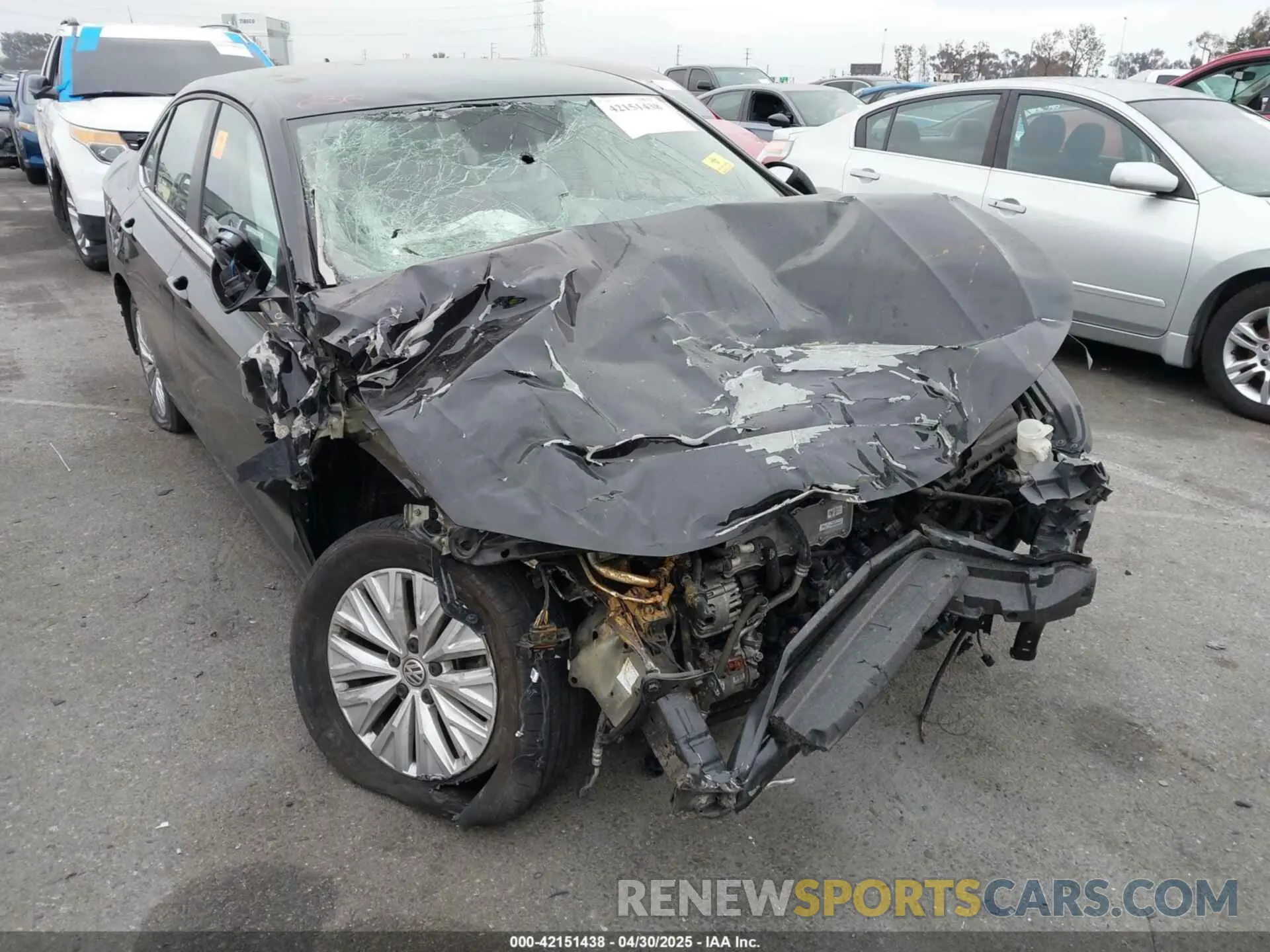 6 fotografías del automóvil dañado 3VWCB7BU9LM071647 VOLKSWAGEN JETTA 2020