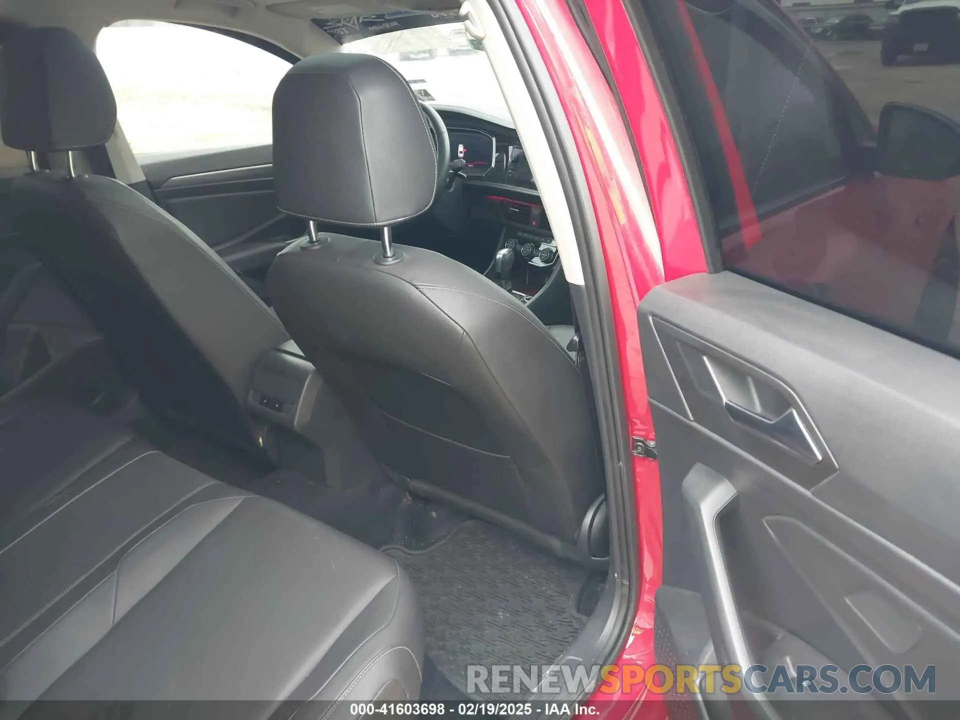 8 fotografías del automóvil dañado 3VWE57BU6LM086798 VOLKSWAGEN JETTA 2020