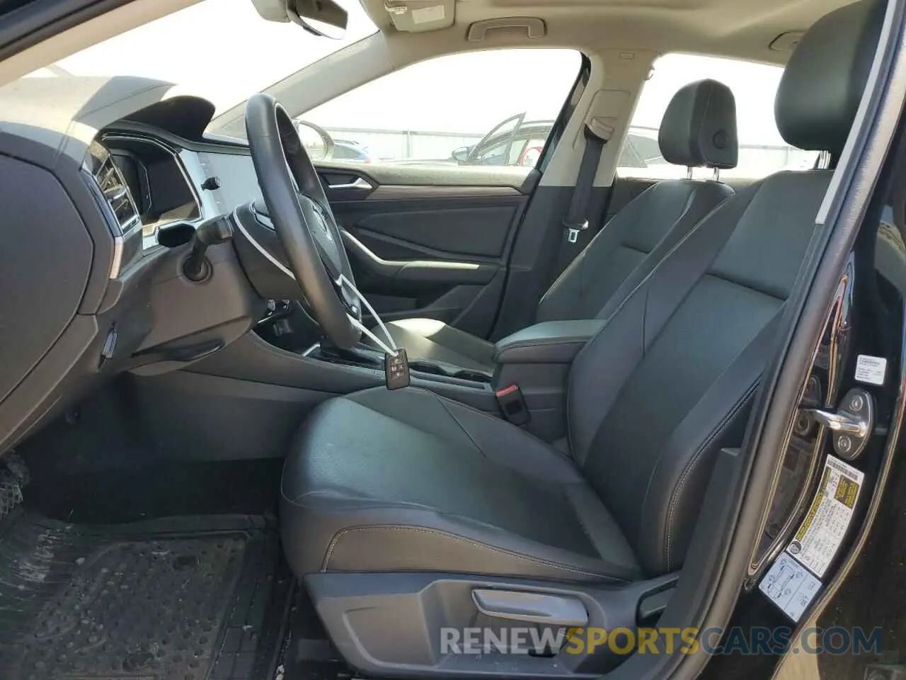 7 fotografías del automóvil dañado 3VWE57BU7LM081951 VOLKSWAGEN JETTA 2020
