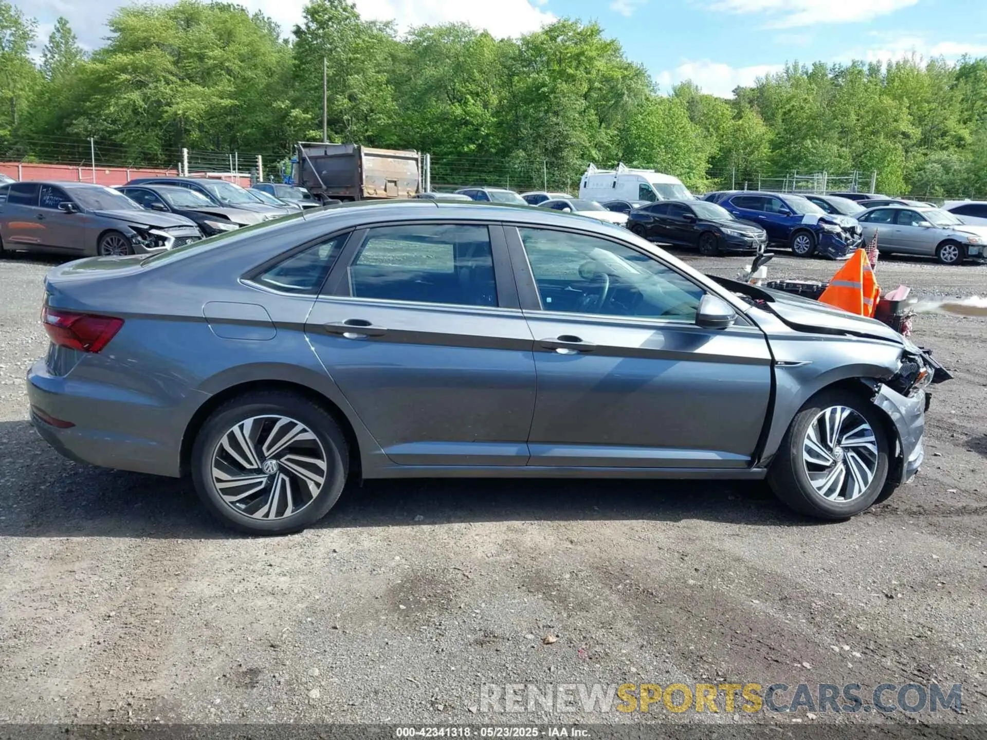 13 fotografías del automóvil dañado 3VWEB7BU2LM024016 VOLKSWAGEN JETTA 2020