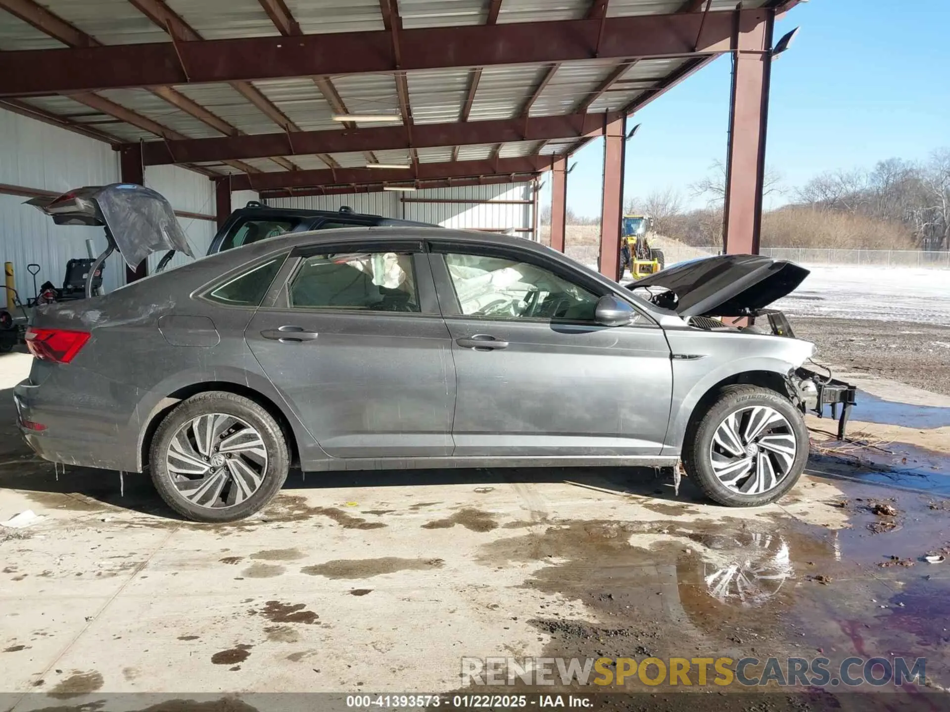 14 fotografías del automóvil dañado 3VWEB7BU3LM002428 VOLKSWAGEN JETTA 2020