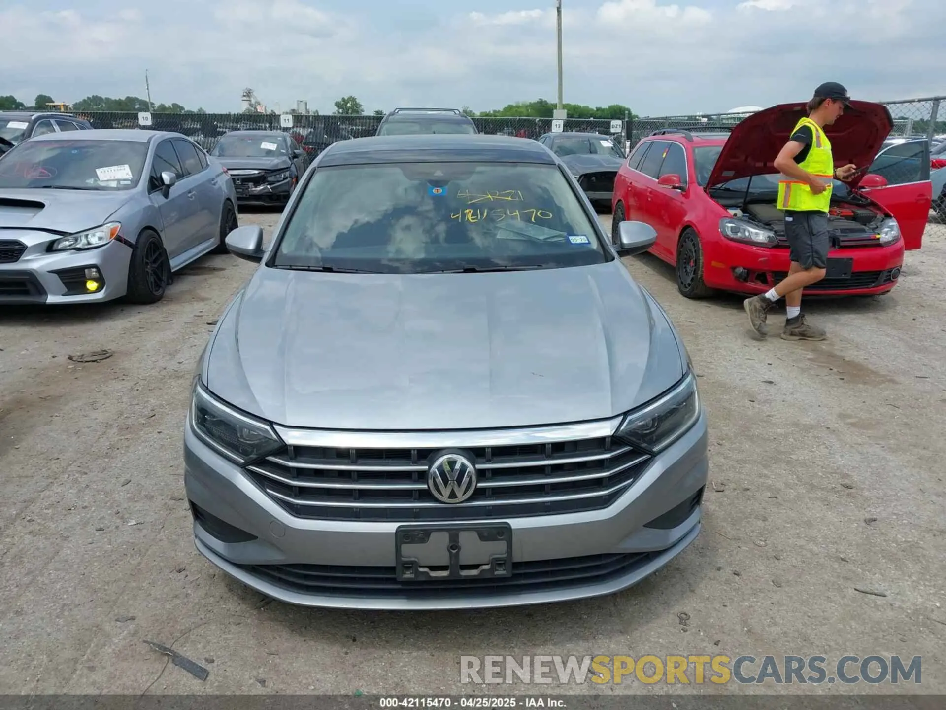12 fotografías del automóvil dañado 3VWEB7BU4LM010179 VOLKSWAGEN JETTA 2020