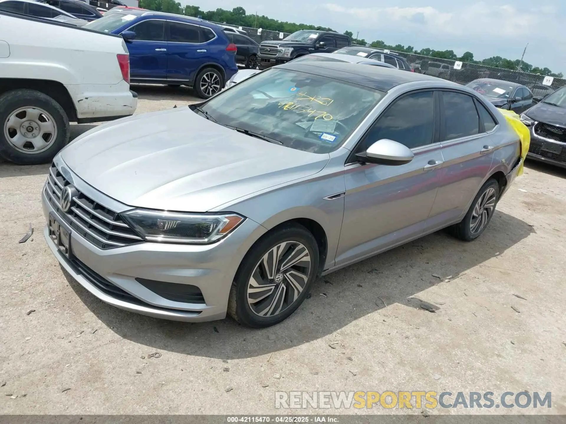 2 fotografías del automóvil dañado 3VWEB7BU4LM010179 VOLKSWAGEN JETTA 2020