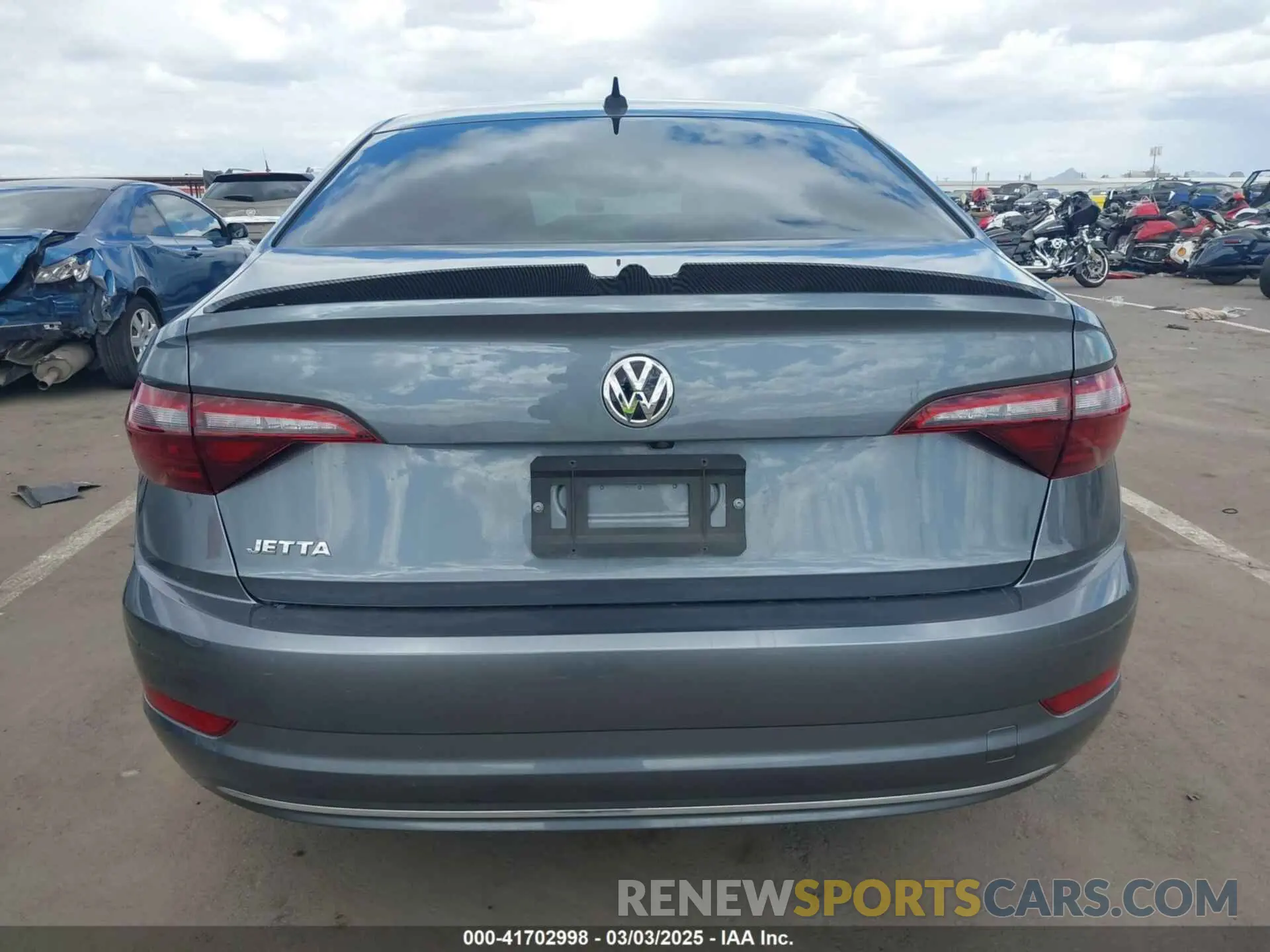 16 fotografías del automóvil dañado 3VWEB7BU8LM010315 VOLKSWAGEN JETTA 2020