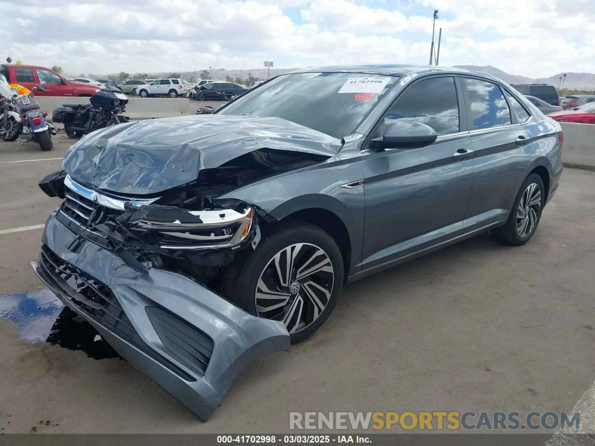 2 fotografías del automóvil dañado 3VWEB7BU8LM010315 VOLKSWAGEN JETTA 2020